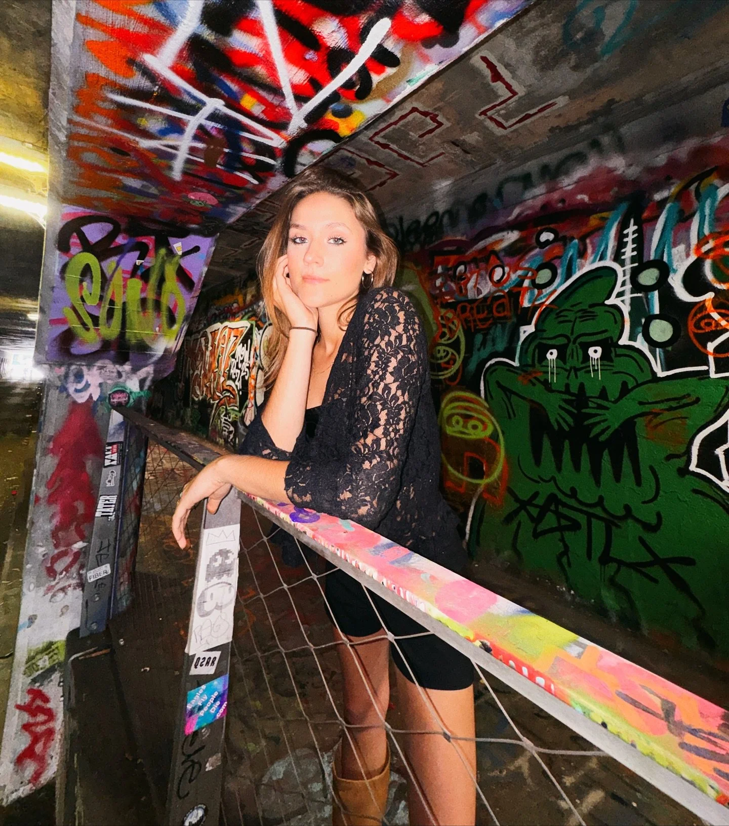 priemiering a FILM YOU SAY?!? getting picked up for DISTRIBUTION YOU SAY?!? 

so so proud of this team and the journey this film took to get here!!! yay noseeums!!! 🤍😭🤍

#filmpremiere #noseeums #atlantafilm #film