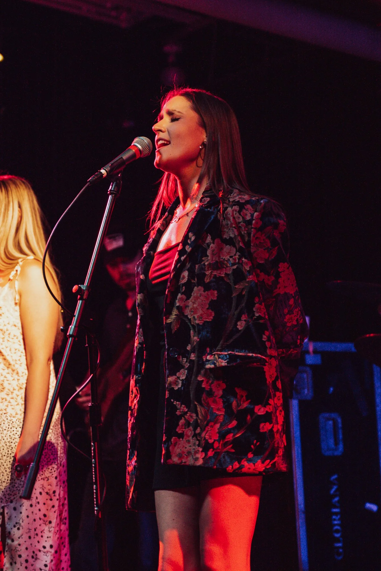 artist-night-2-16-blue-house-band-nashville-pop-Chaz-Mazzota-2026-3.jpg