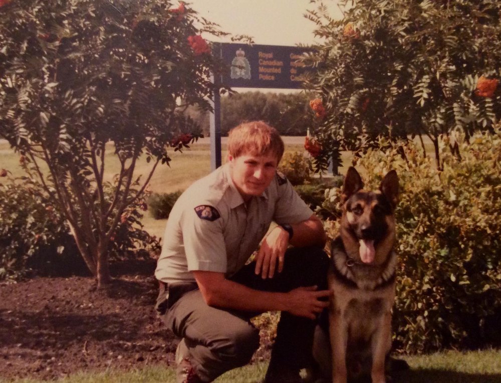 1984 Constable Mike Buday in training with Trooper.jpg