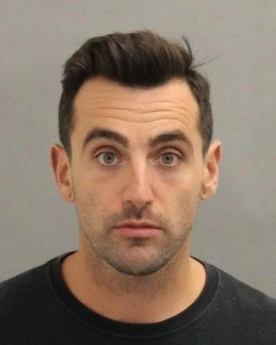 What really happened when Hedley played The Embassy Hotel in 2005?