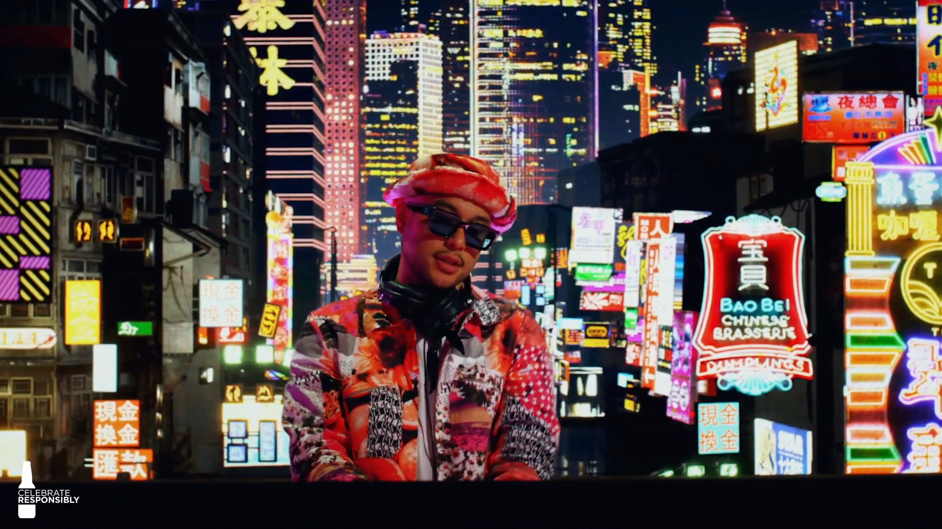 JaxJones_03 (0-00-50-17).png