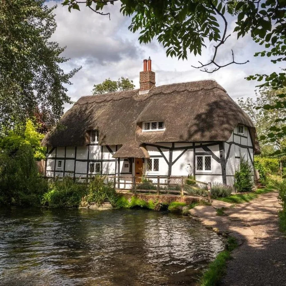 Old Mill River Cottage 1