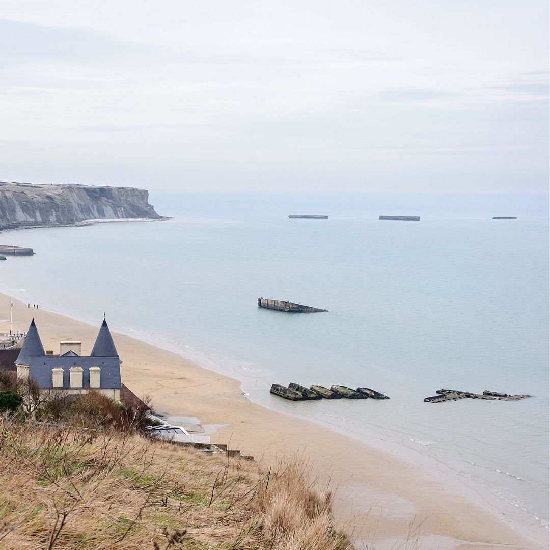 How Churchill’s Impossible Artificial Harbours Saved D-Day (Mulberry Harbours)