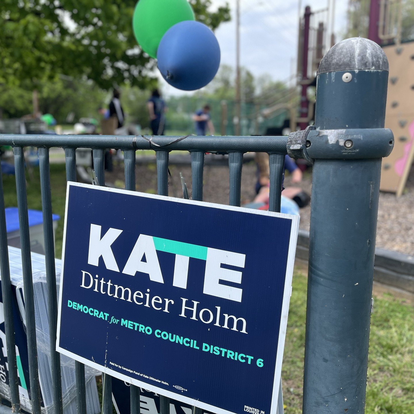 We enjoyed food, conversation, and fun with friends and neighbors at our first Cookout with Kate in Park Hill this weekend. Join us for more community building next Sunday in Central Park.

#wearedistrict6 
#community