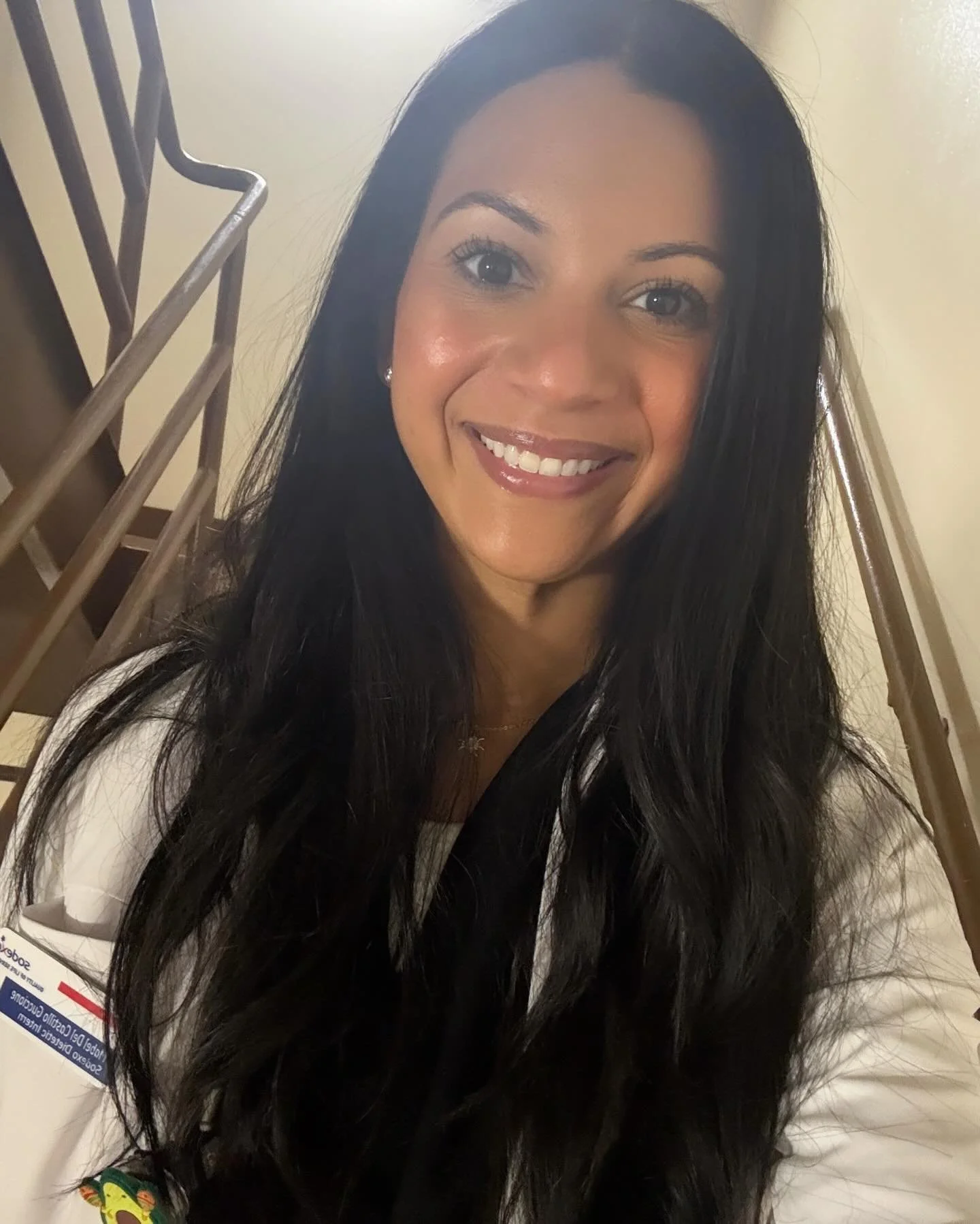 The more time I spend caring for patients in a hospital, the more I believe in the healing power of food.✨ It&rsquo;s far more enjoyable to invest in dis&bull;ease prevention 🍒🍋🫐🍆🥑🥕🧄 than to pay the price of reaction. 🩺