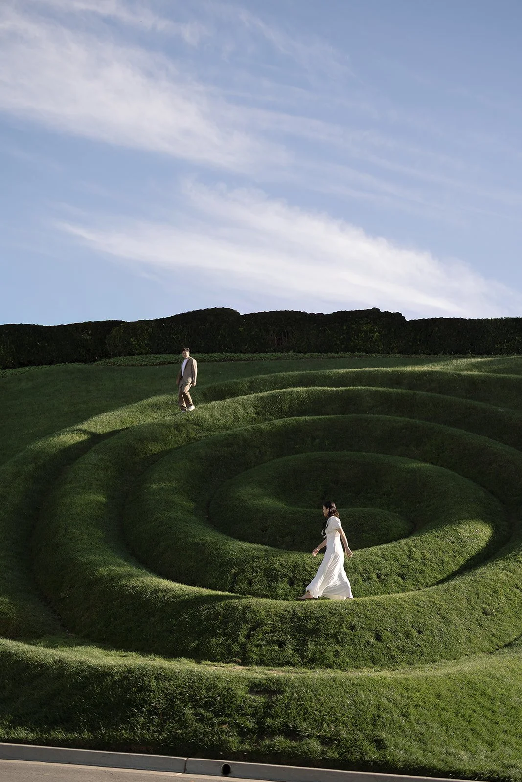 An Editorial Engagement Session at the Iconic Grass Swirl in Los Angeles