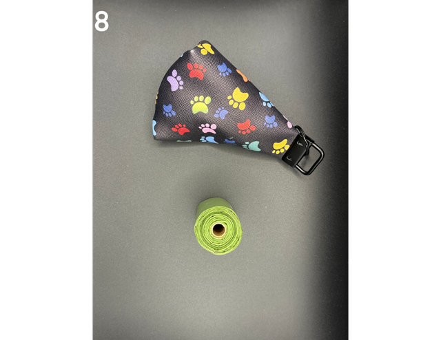 Handcrafted bag holders for pets with zipper