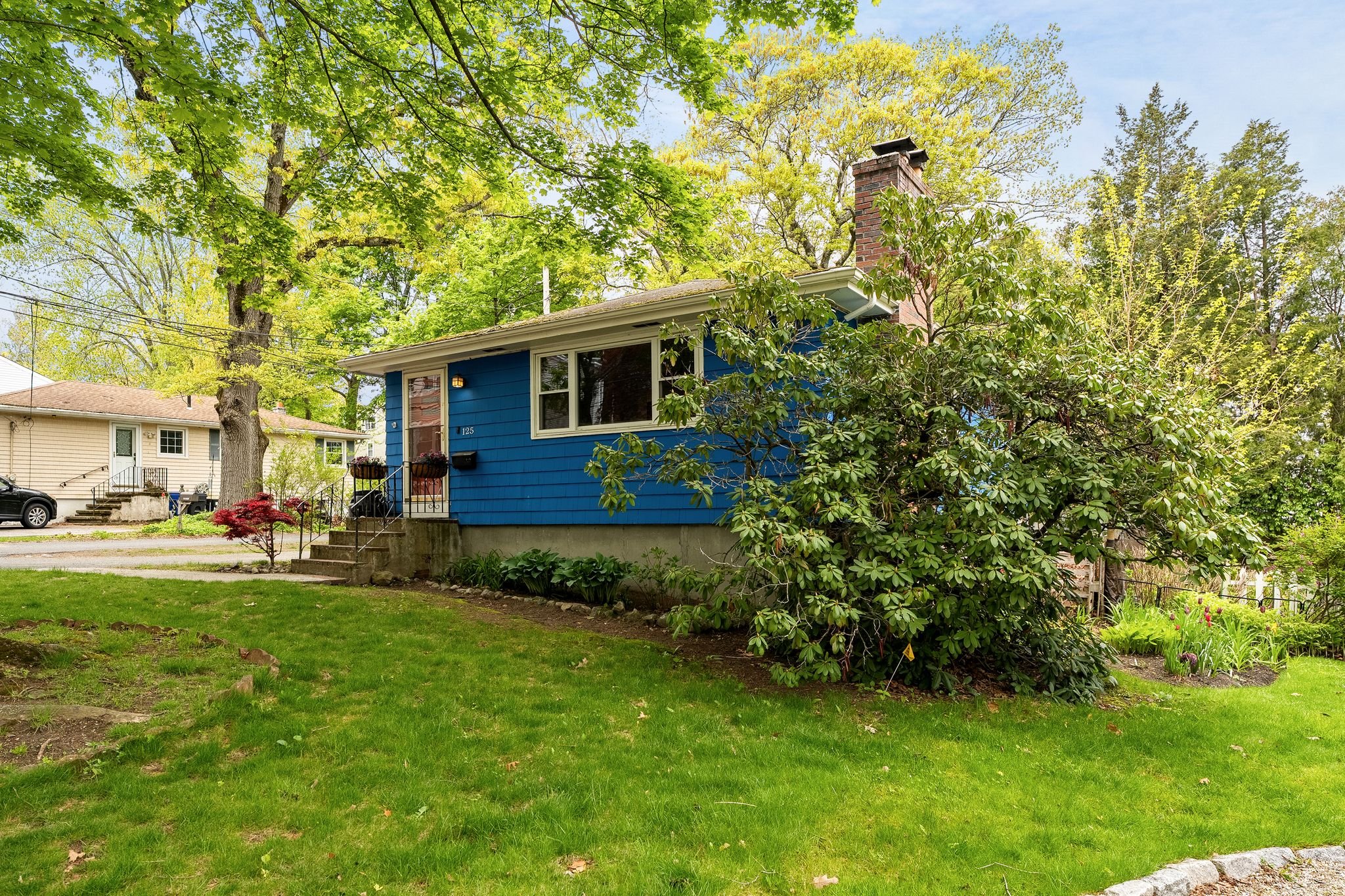 125 Sylvia St-02.jpg