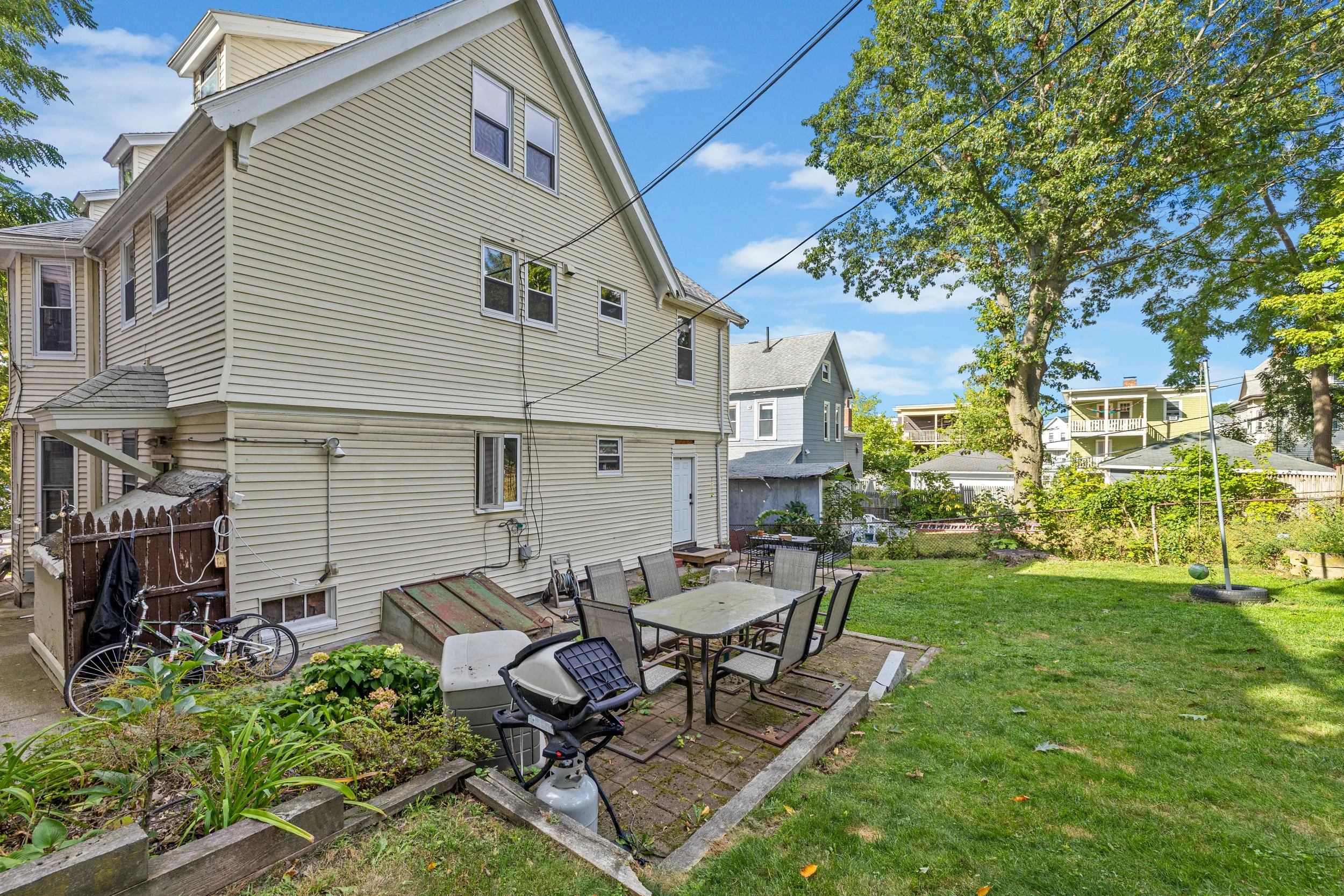 64 Hyde Park - Backyard tables.jpg