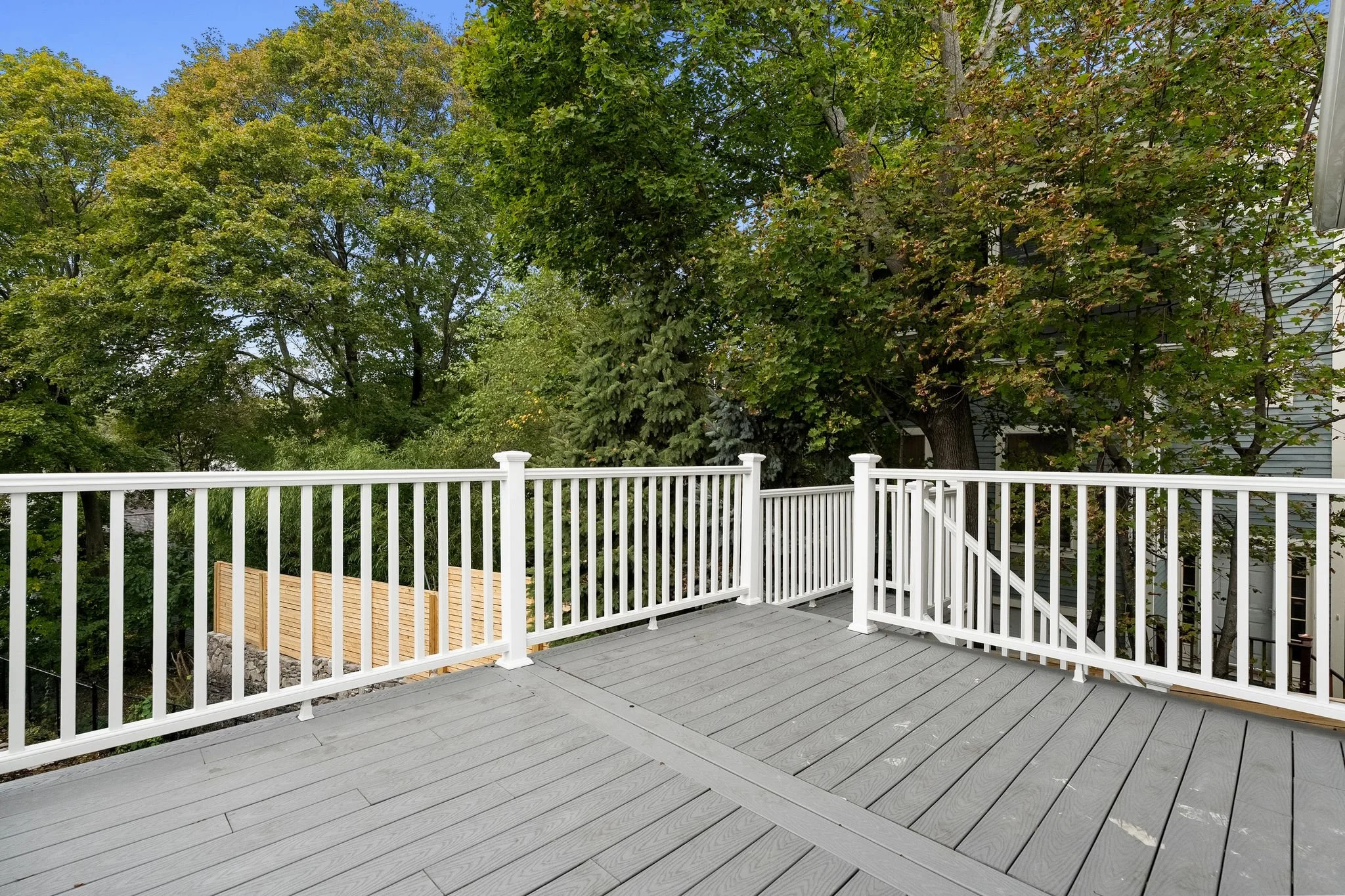 79 Sheridan St-37.jpg