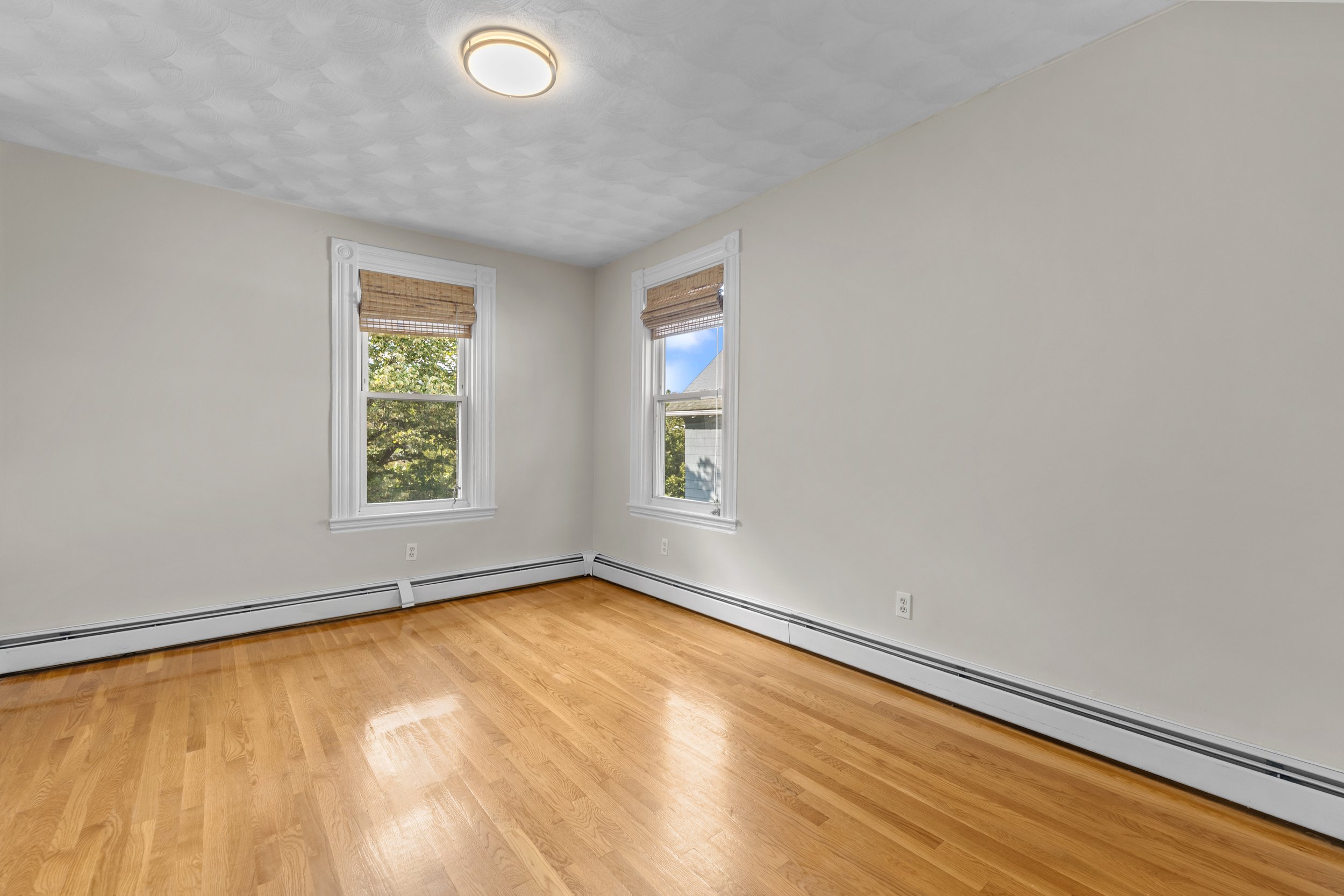 64 Hyde Park - guest bed 3.jpg