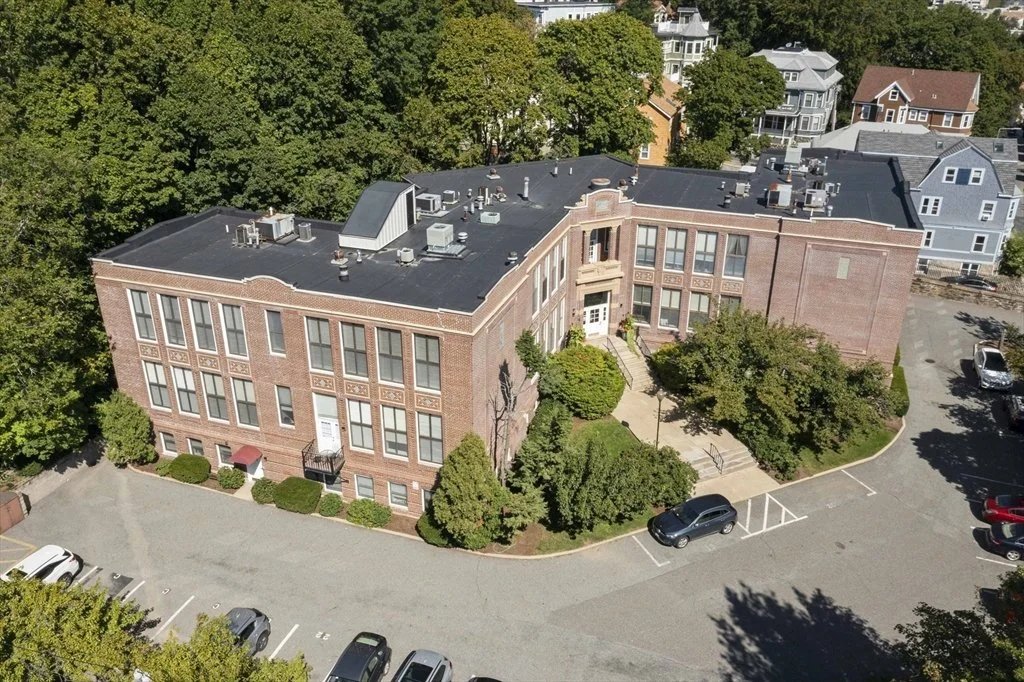 841 Parker Exterior.jpg