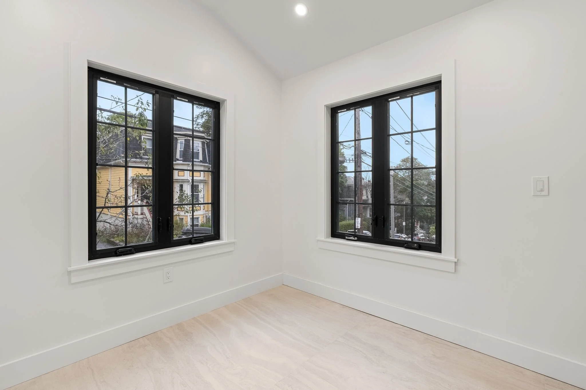 79 Sheridan St-33.jpg