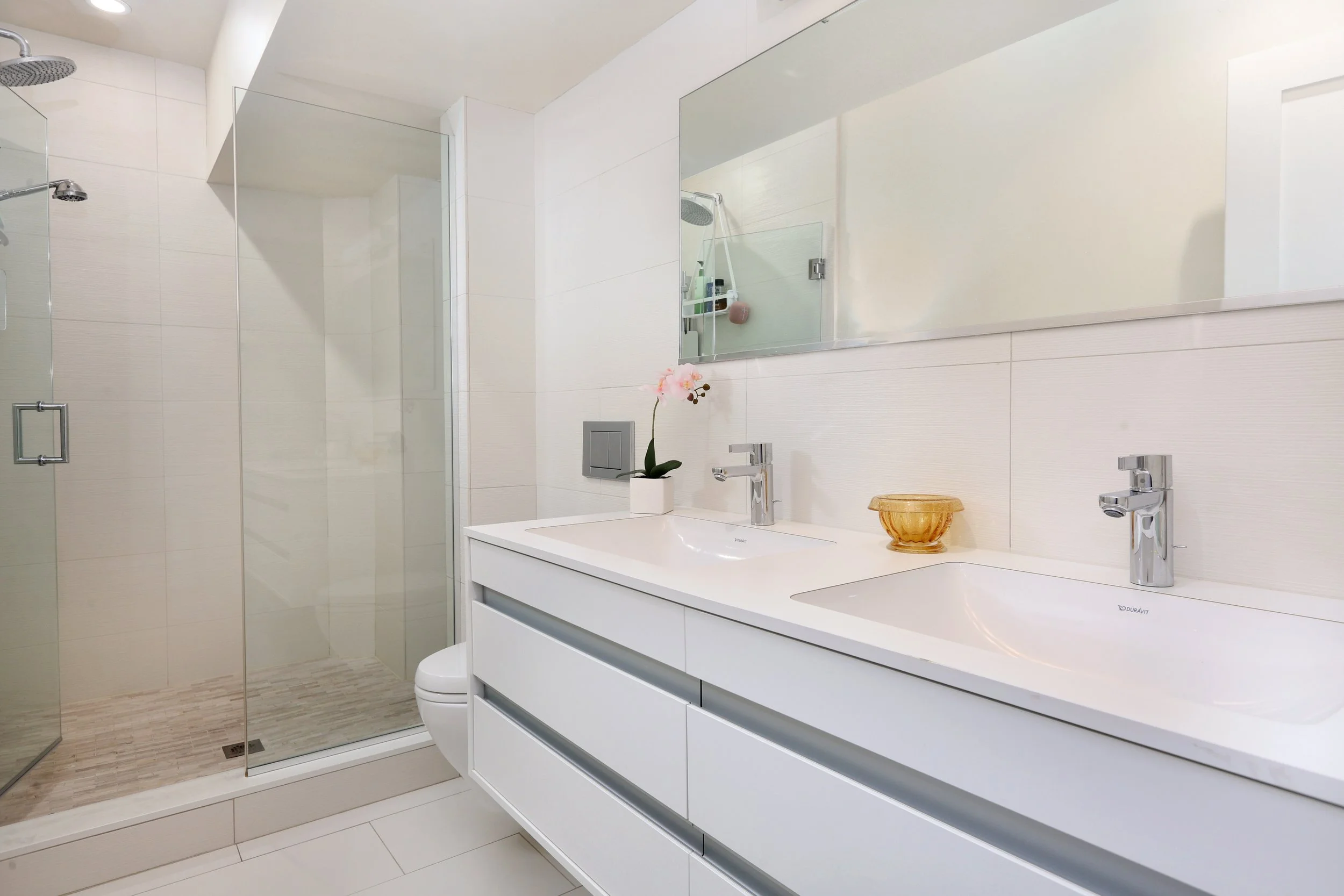 12_PiedmontStreet_2_12PiedmontSt2MasterBath.jpg
