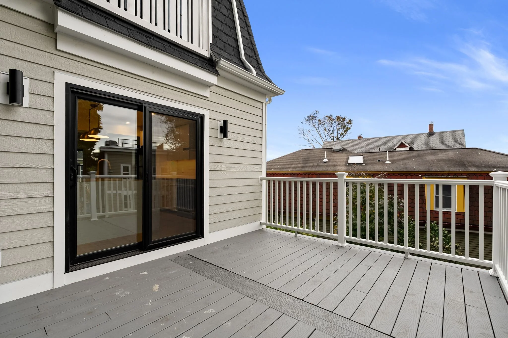 79 Sheridan St-35.jpg