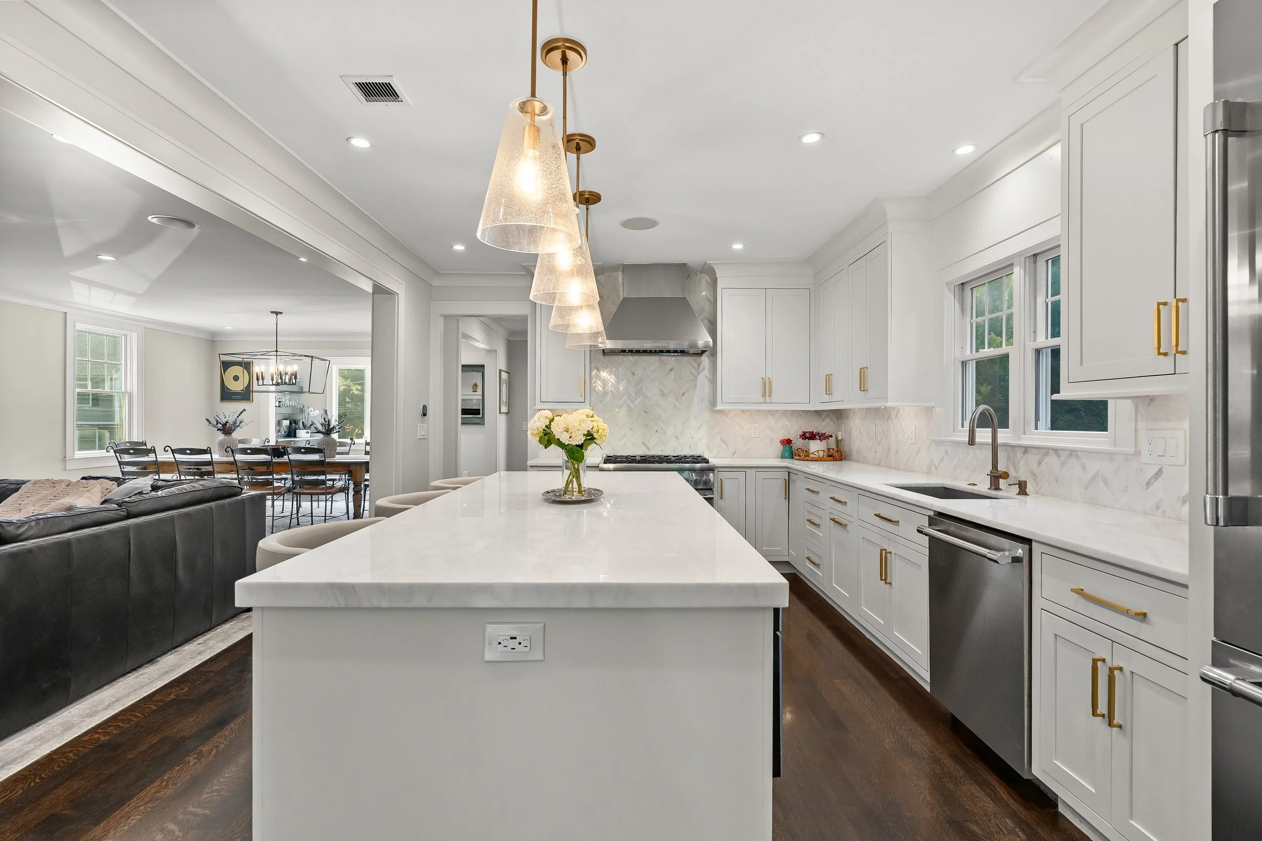 2 Hemenway Ave-16.jpg