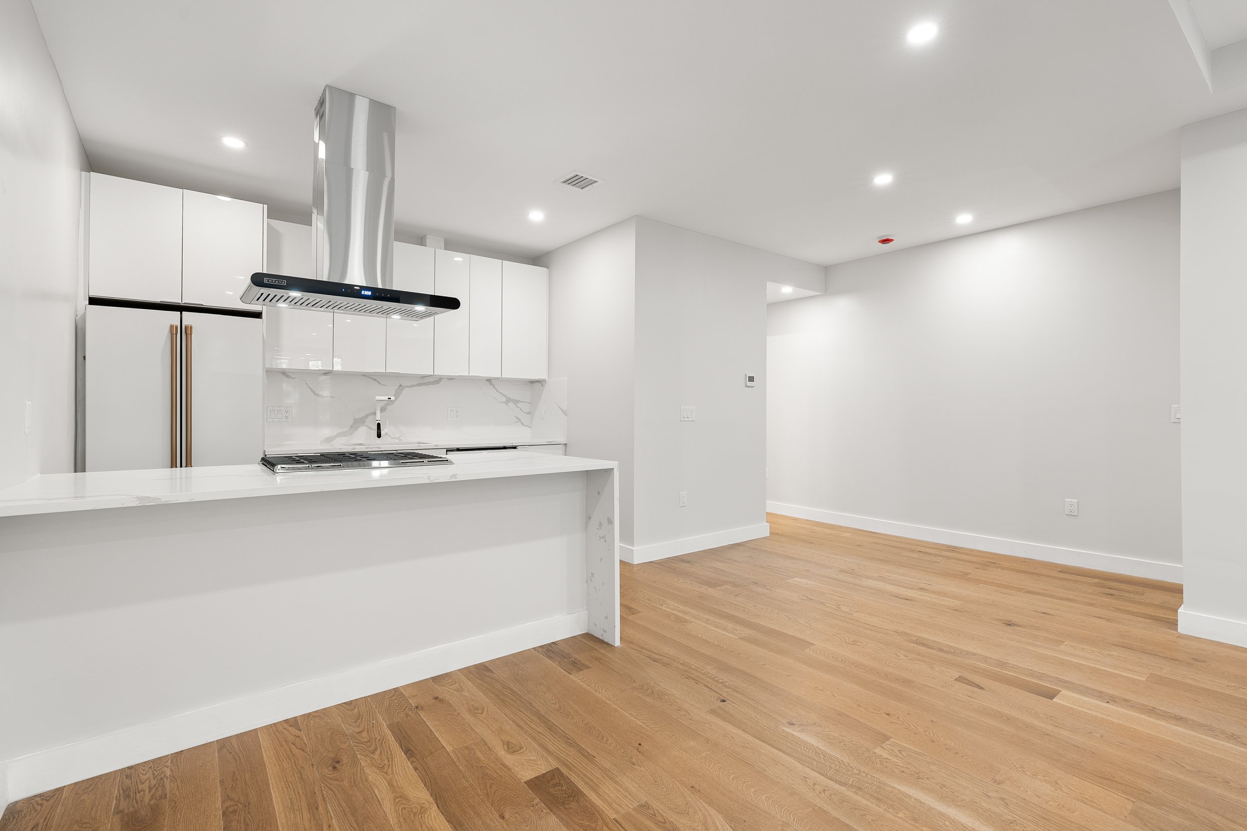 16 Yale Terrace-42.jpg