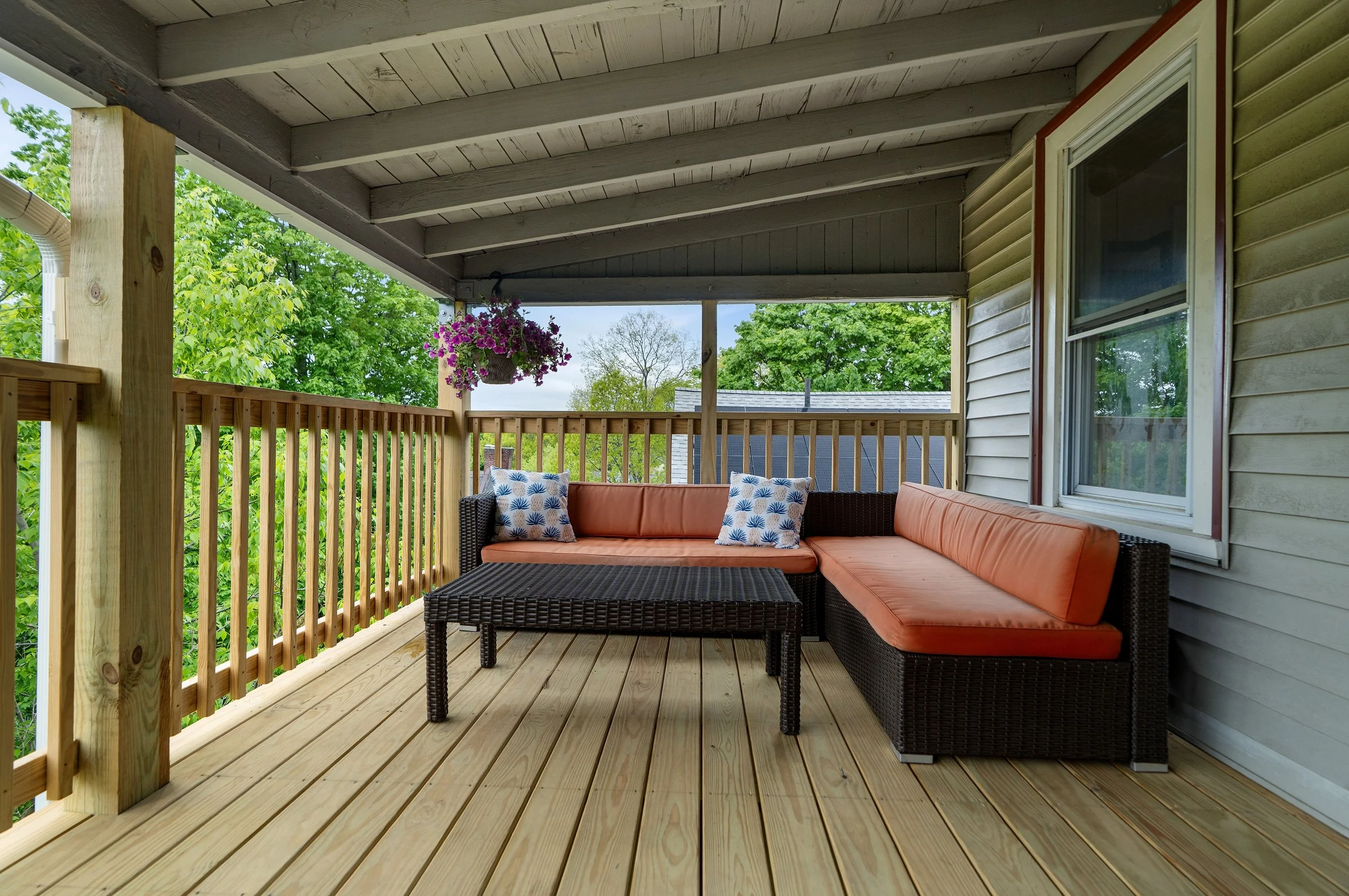 Deck Straight.jpg