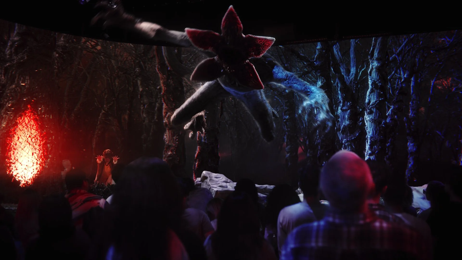 STRANGER THINGS EXPERIENCE