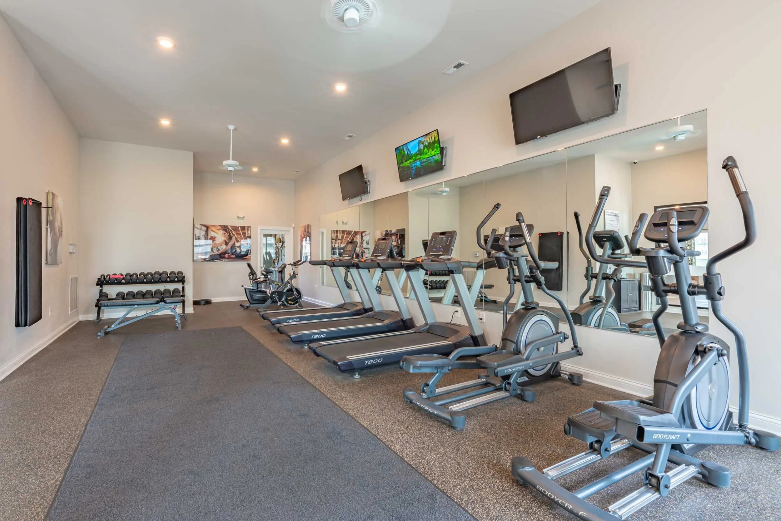 Dixon House Apartments for Rent in Galloway, OH