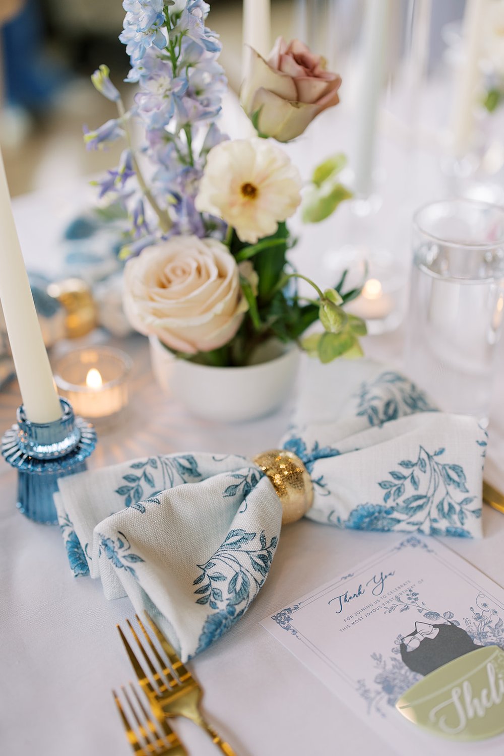 Blue Touches in Wedding Design.JPG