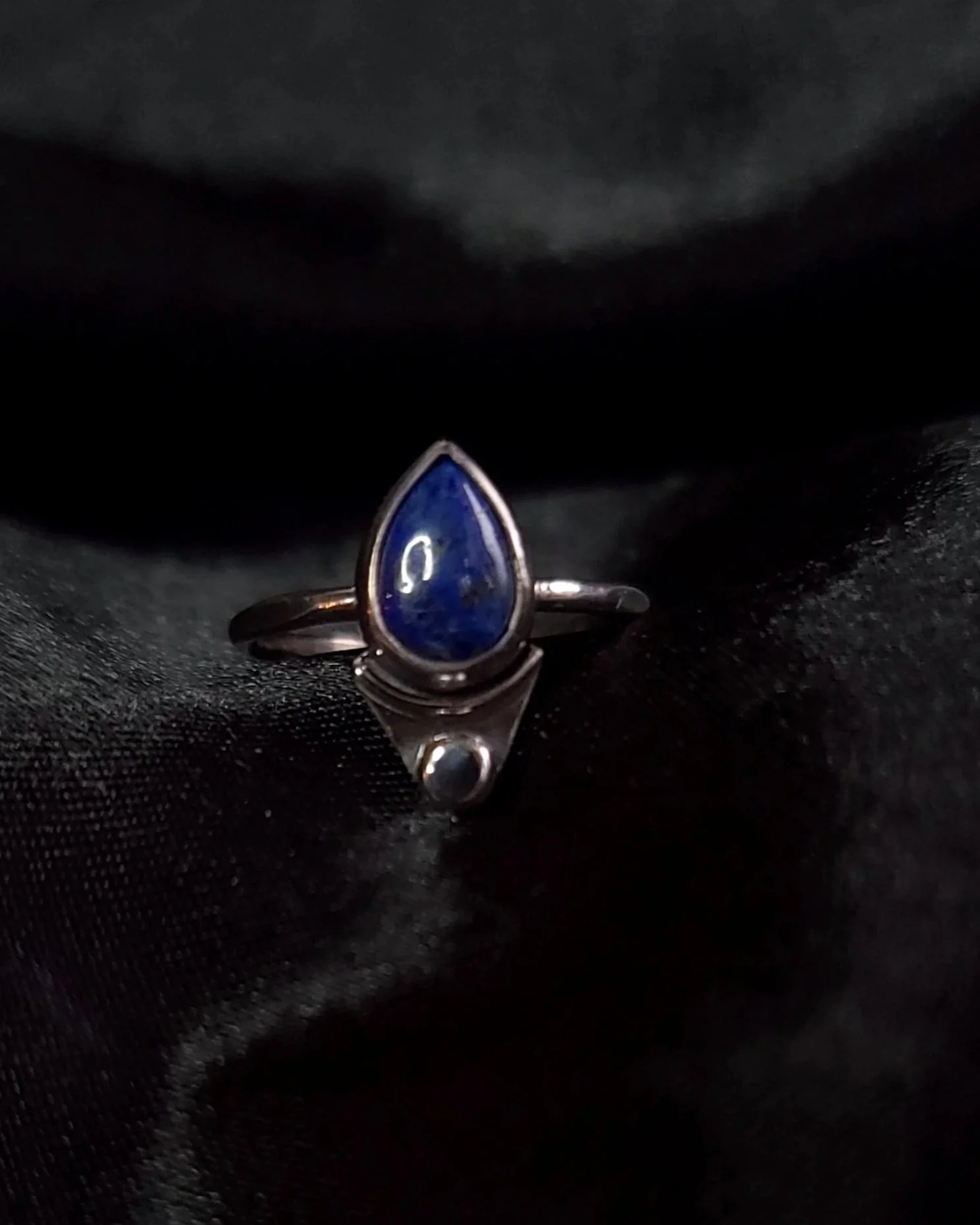 Lapis Lazuli small drop