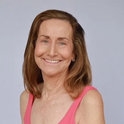 headshot of Becky Eisenberg