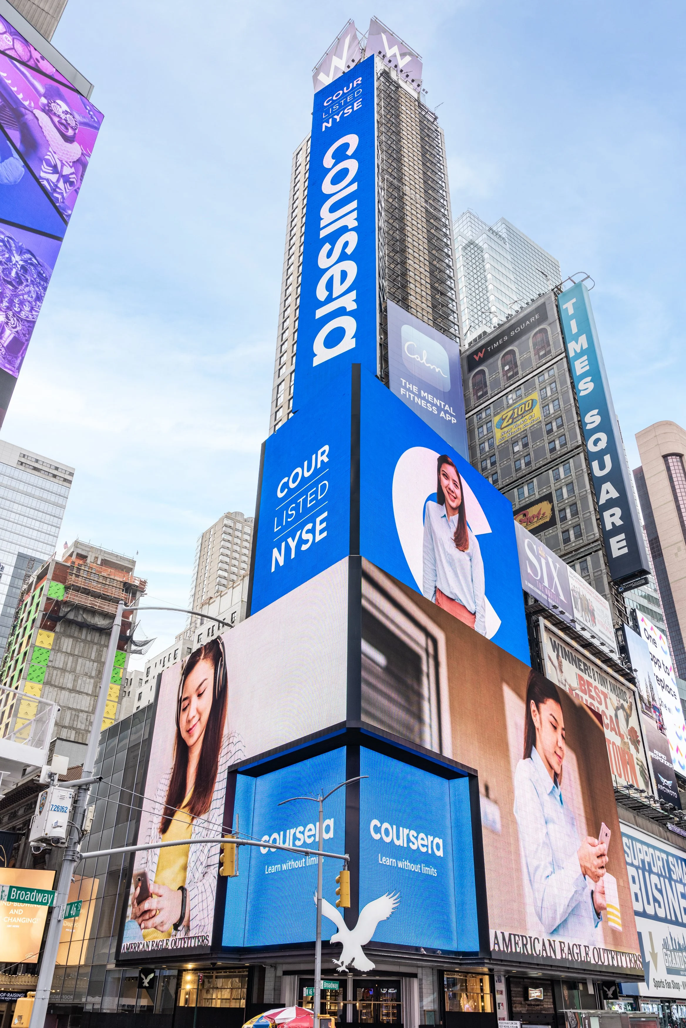 20210331_Coursera_Billboard Event_0160-2.jpg