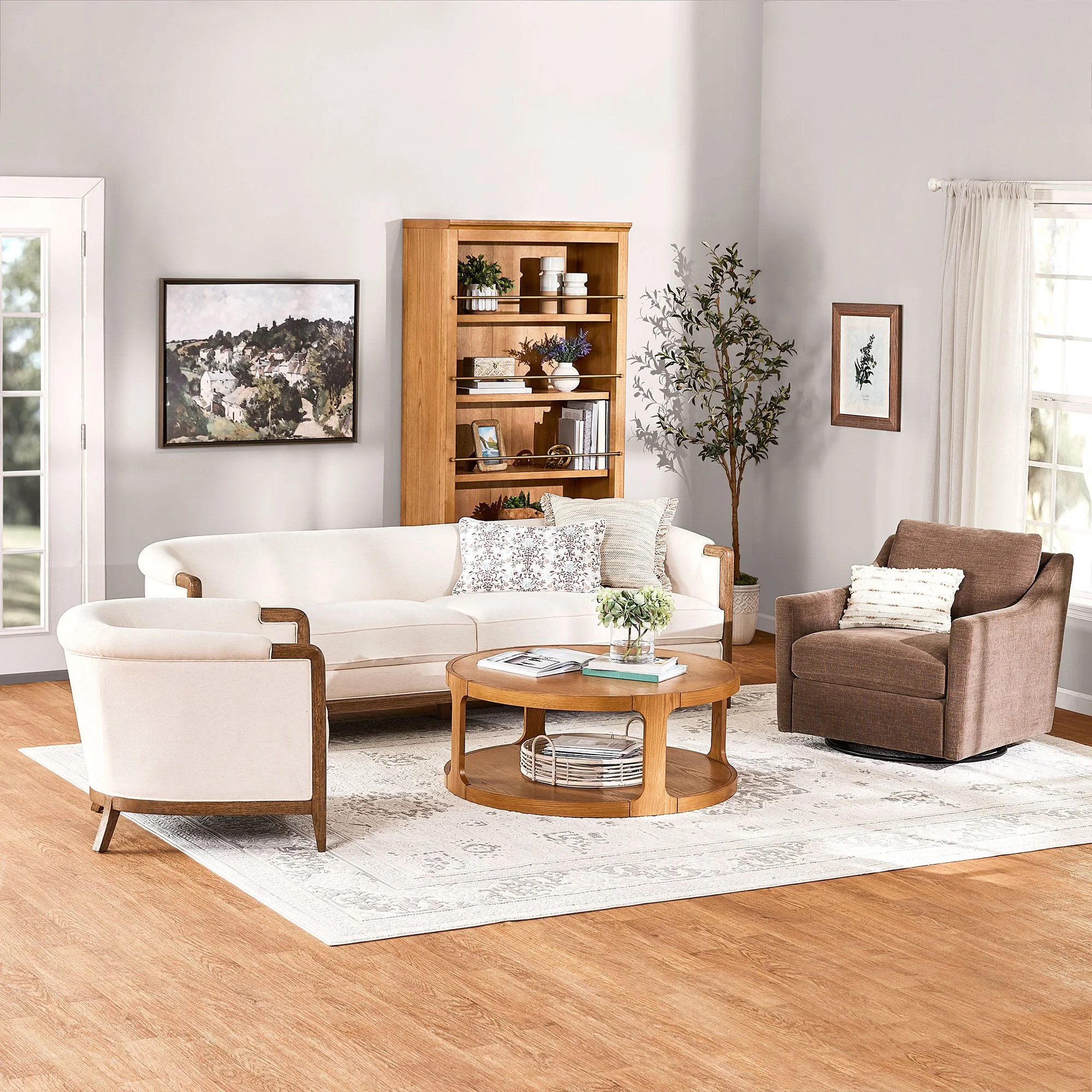MTHLivingRoom.JPG