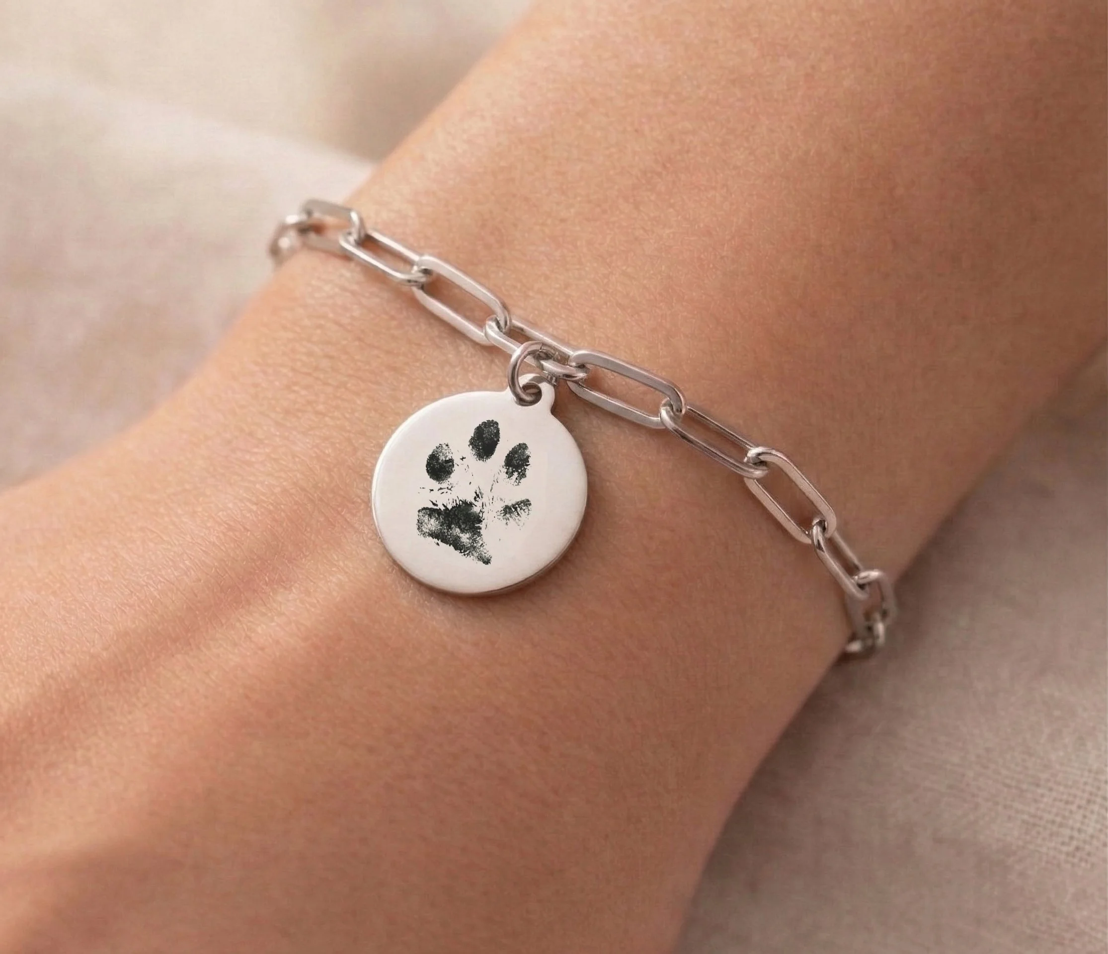 02-Paw-Round-Paperclip-Chain-Bracelet copy.jpg