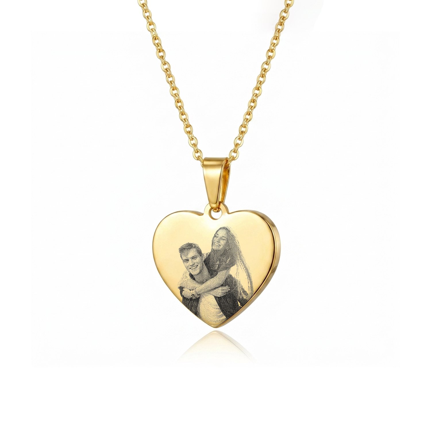 06-SilverHeartNecklace-PhotoEngraving-ProductPhotos copy.jpg