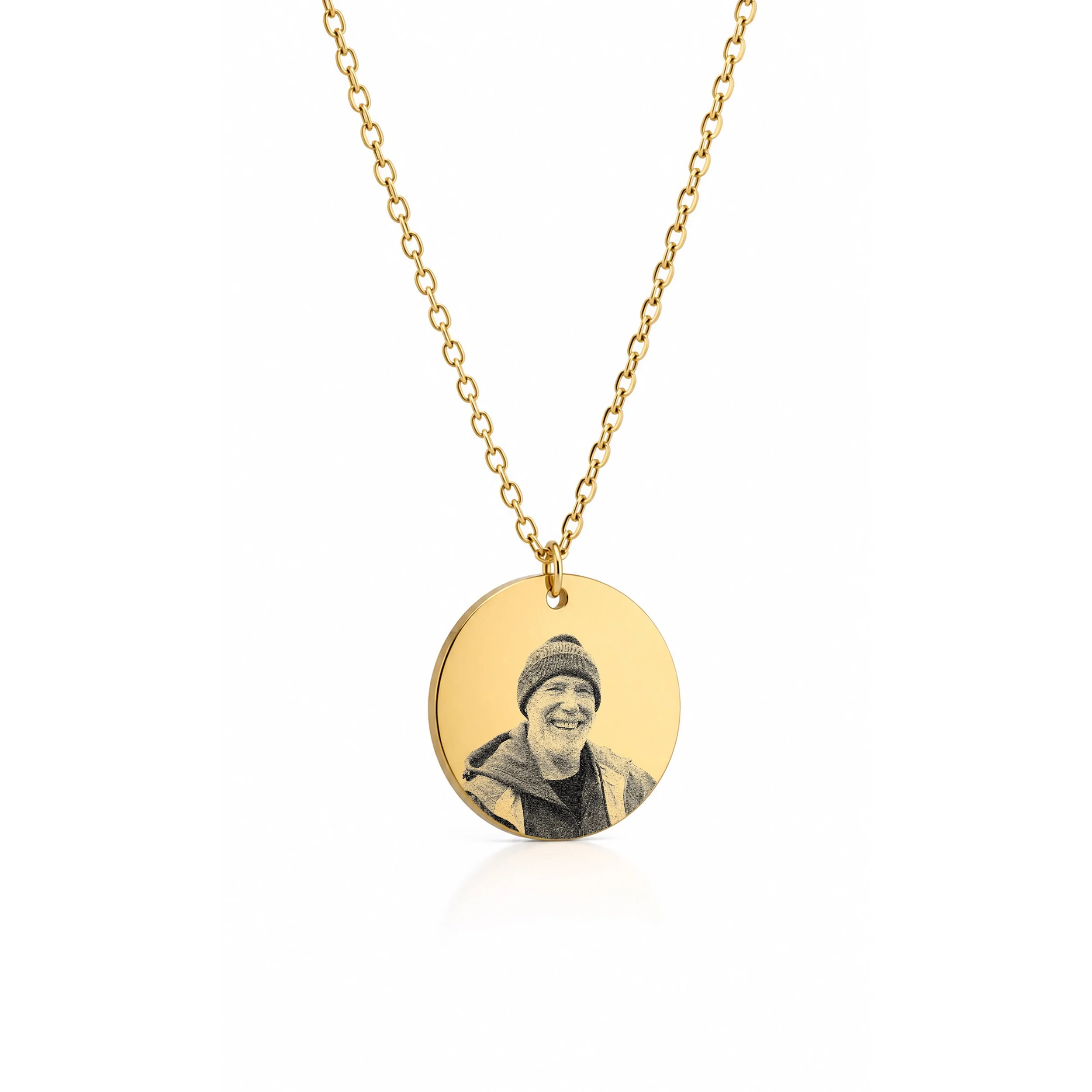 02-GoldRoundNecklace-PhotoEngraving-ProductPhotos.jpg