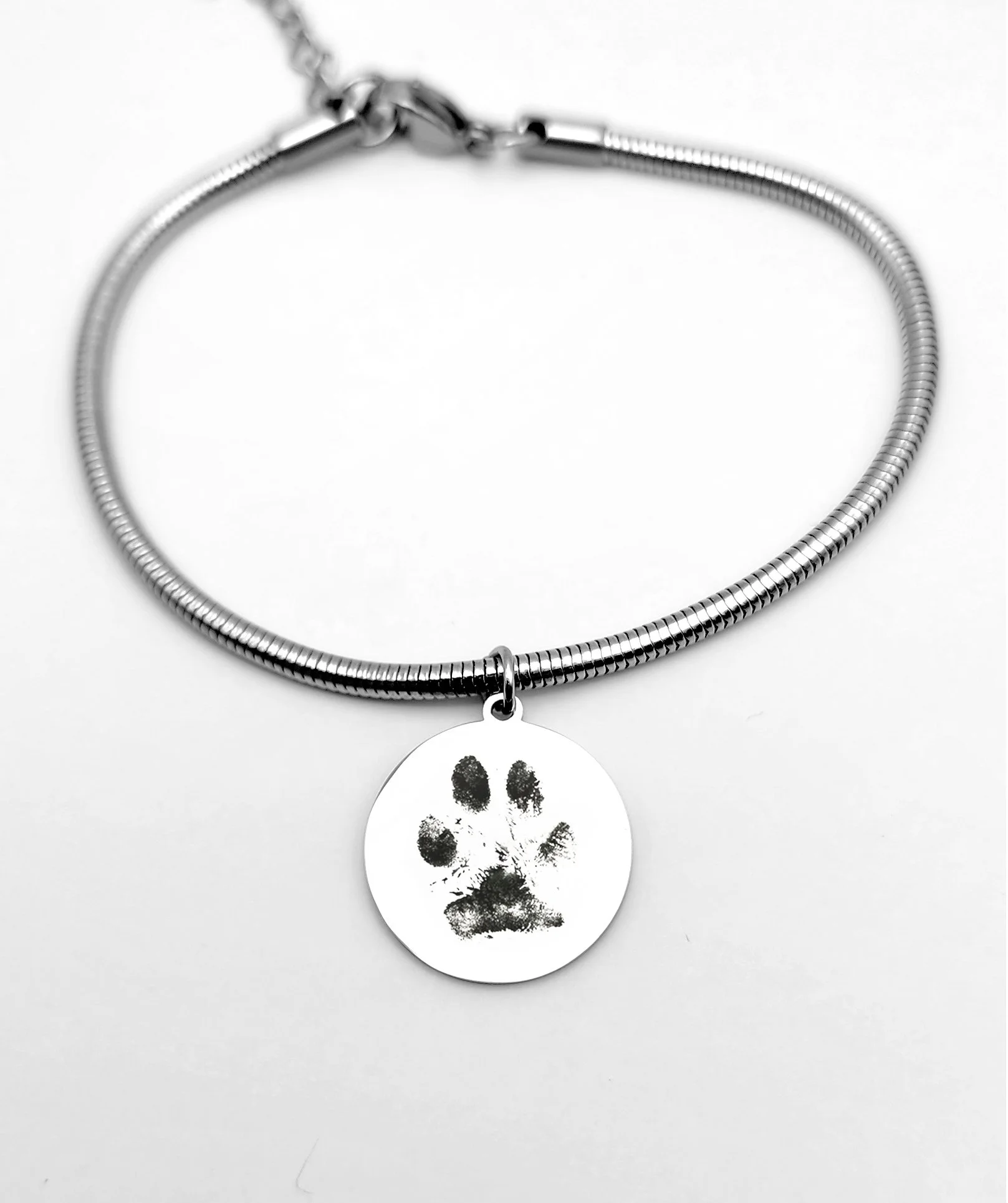 04-Paw-Round-Rope-Chain-Bracelet copy.jpg