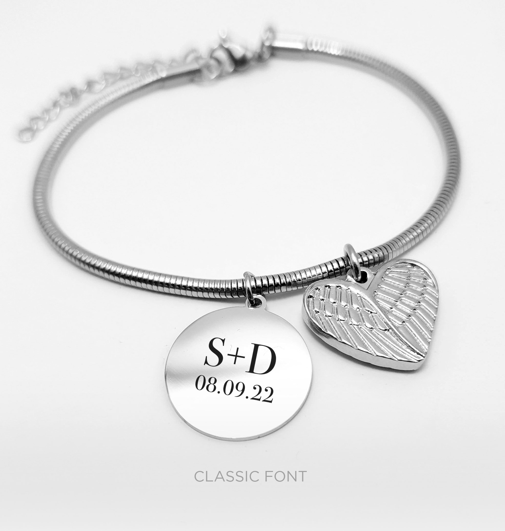 01-C-RoundDoubleHeartWing-Rope-Bracelet copy.jpg