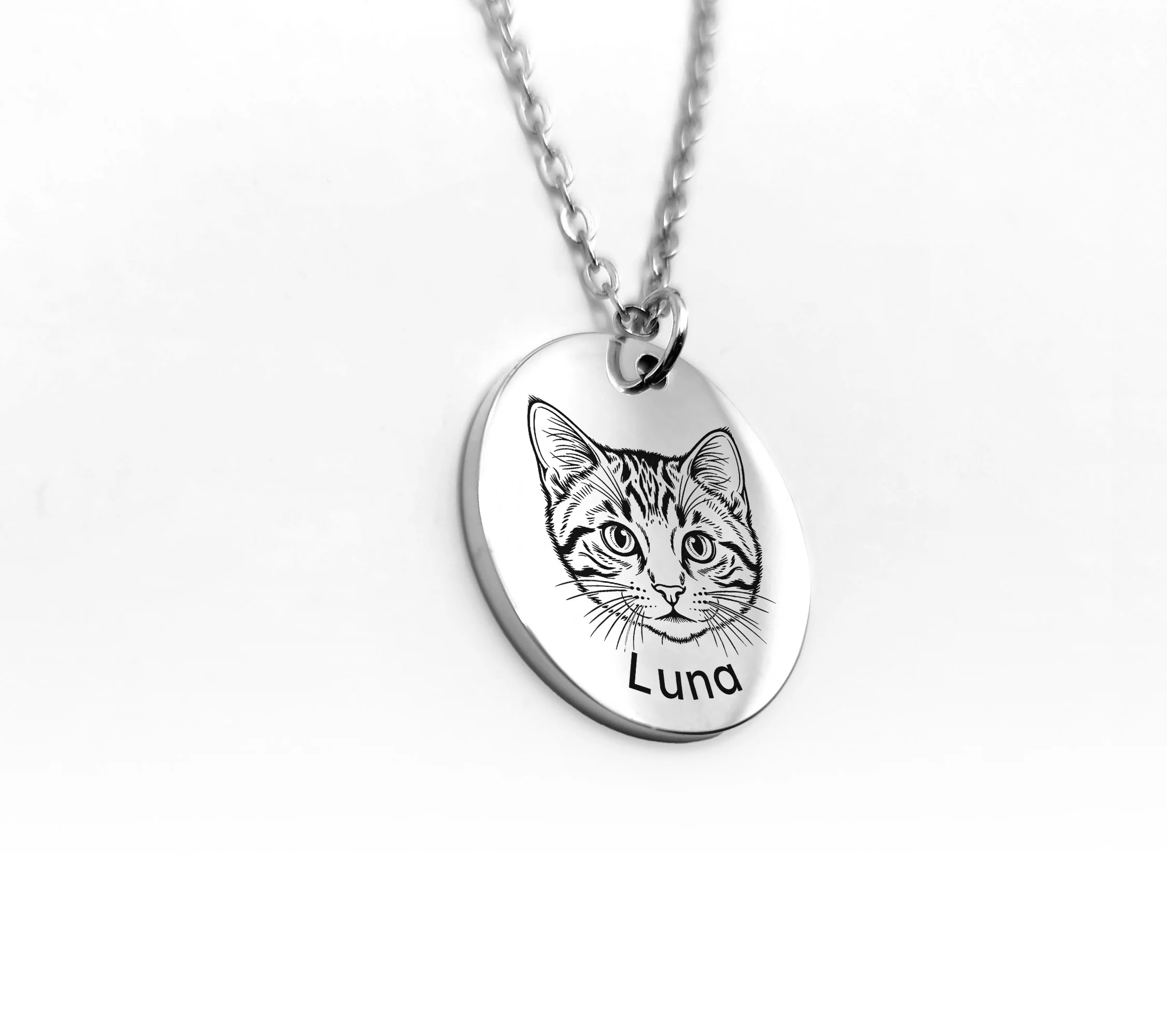 personalised cat portrait necklace engraved pet jewellery