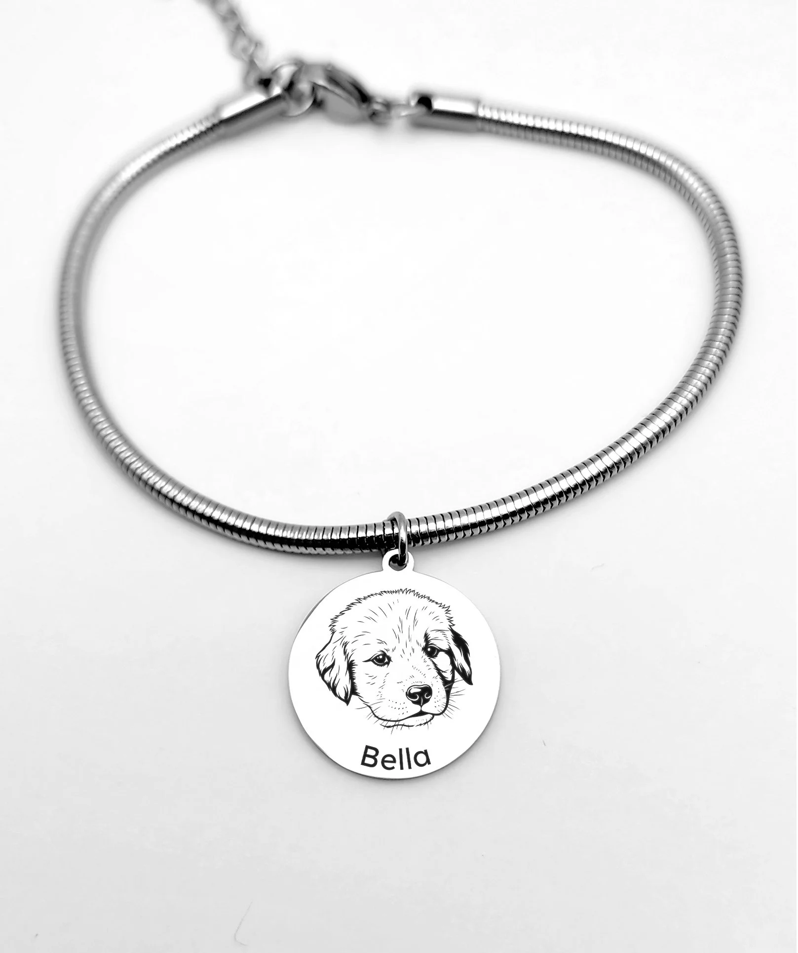 04-Portrait-Round-Rope-Chain-Bracelet copy.jpg