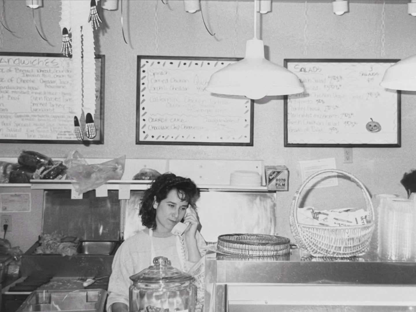 SOUTH COAST DELI WHAT CAN WE GET YA?