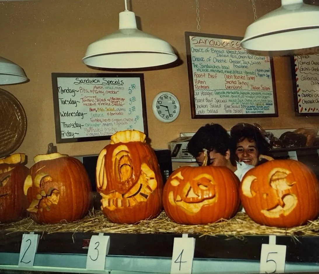Sammie Stories Spooky Edition - throwback to &lsquo;93 or somethin like that 

#throwback #halloween