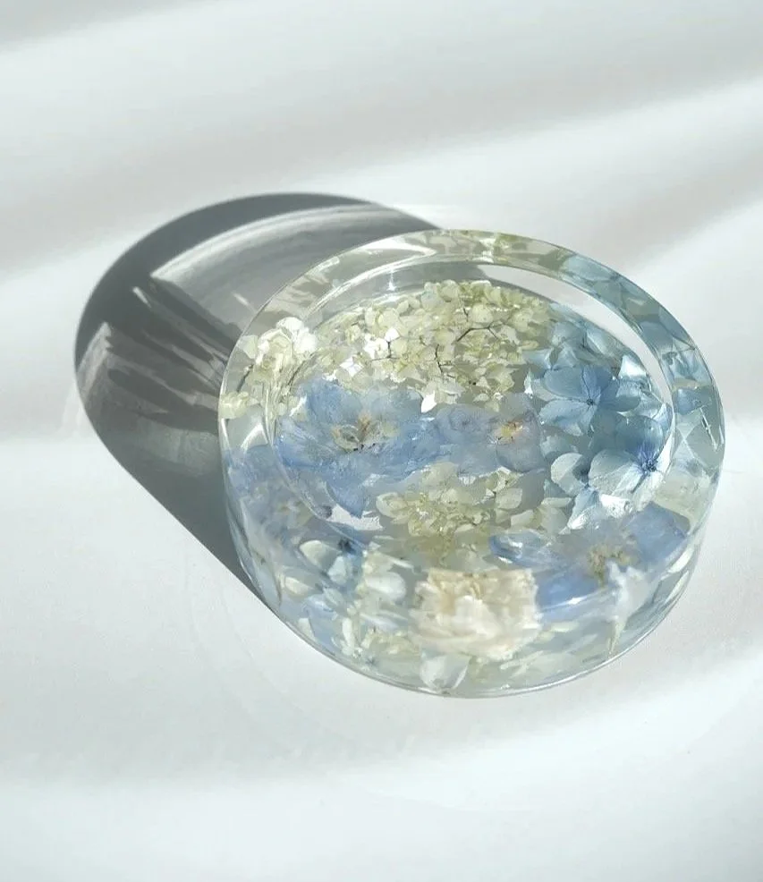 Deep+round+jewellery+dish+%281%29+Large.jpg