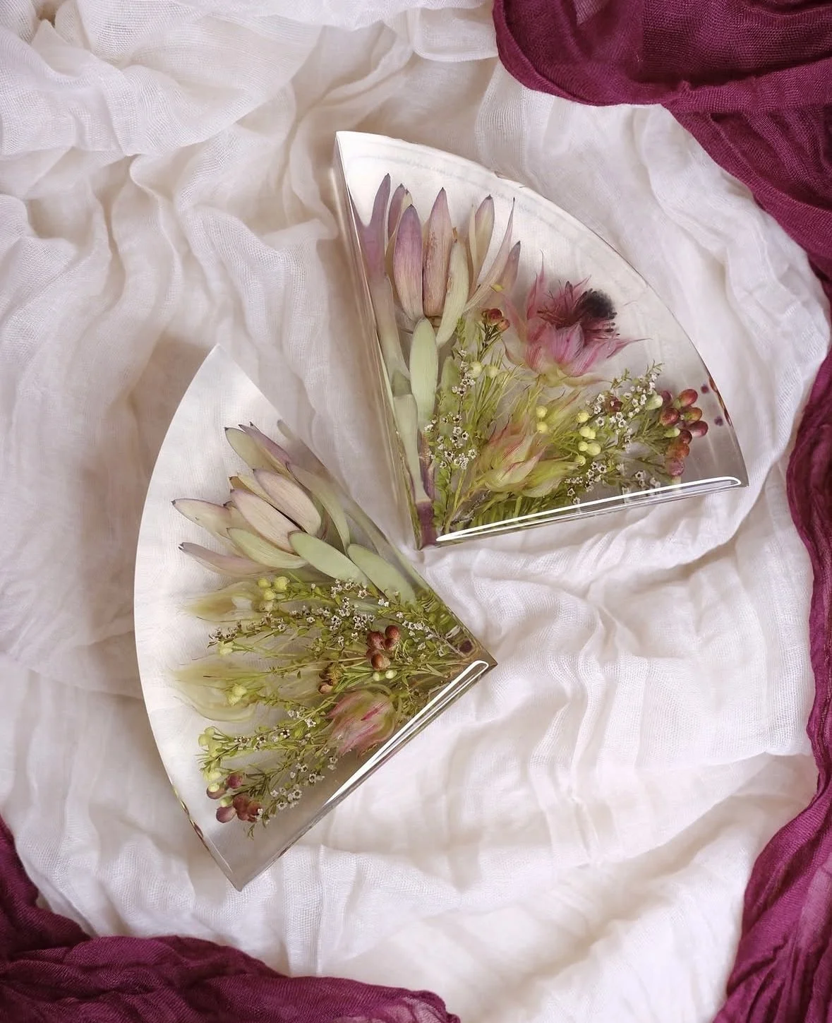 Bookend pair(1).PNG