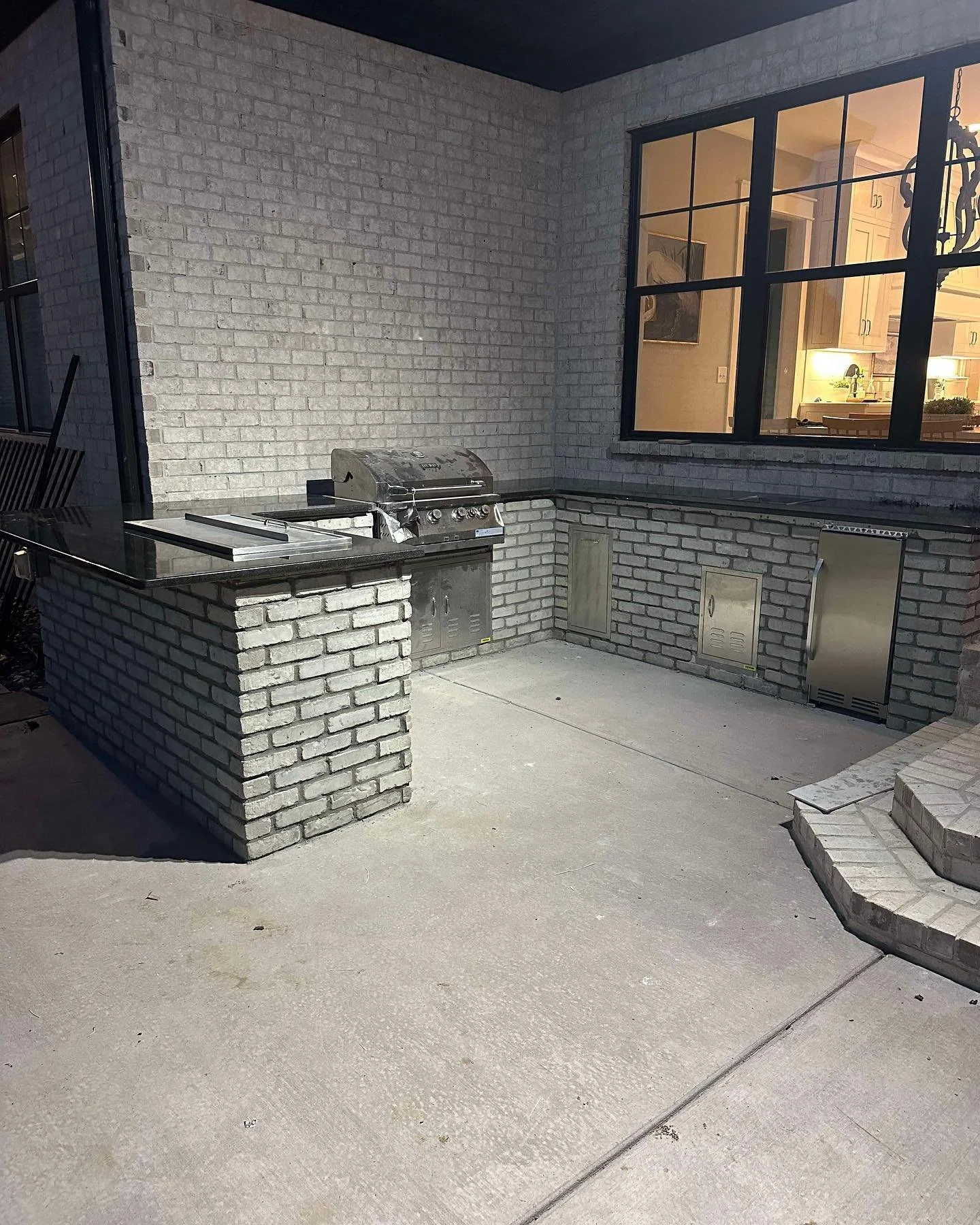 H &amp; L Local Customs is your LOCAL source for Custom Thin Brick Tile ! 🔥🧱 Our Thin Brick works great for interior and Exterior projects. We hand make our Thin Brick. Affordable prices! Message or call us for more details! 119 E Old Hickory Blvd.