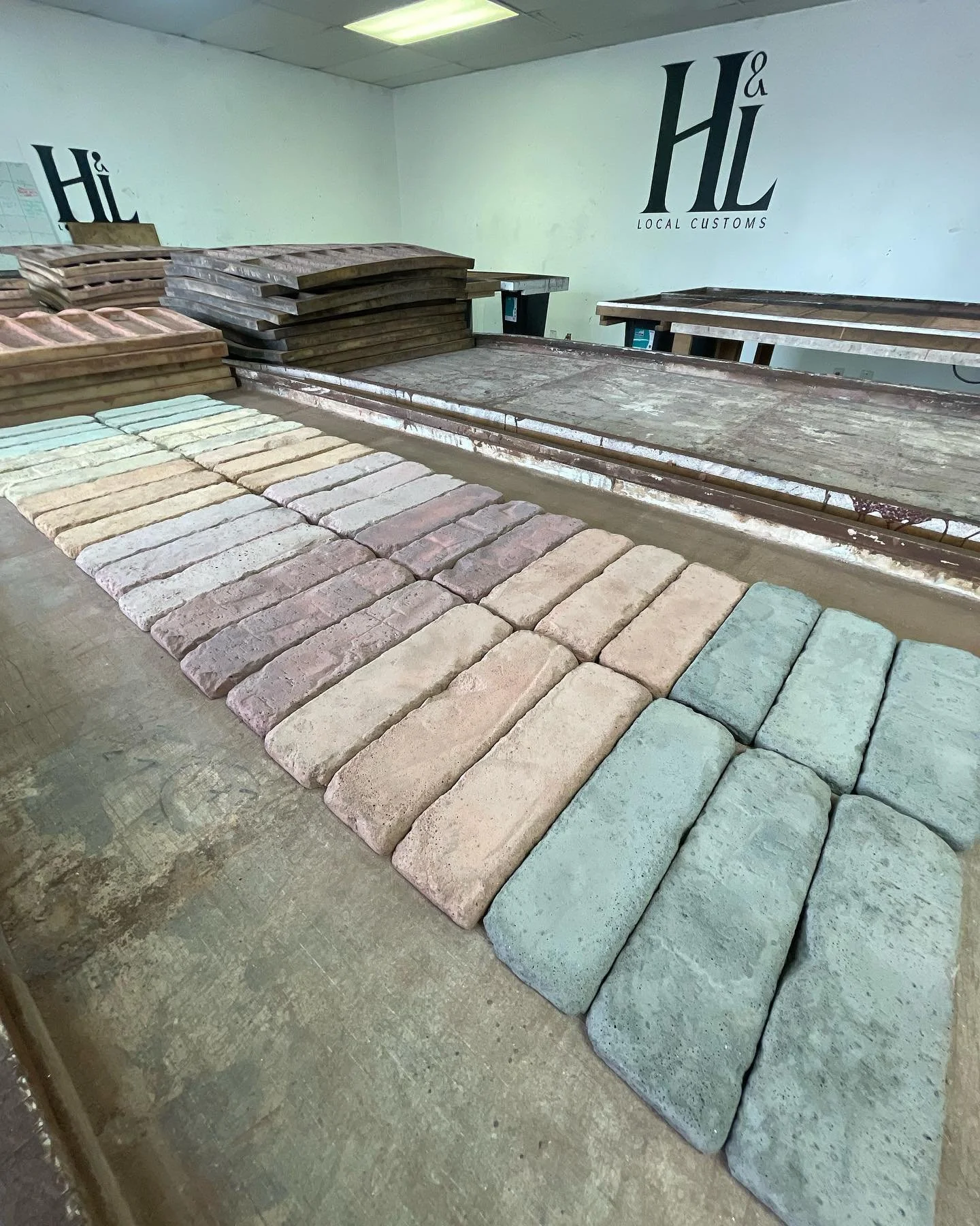 We love making Thin Brick that is customized for you. Hand Made Locally in the Nashville Area 🔥 Message or Call us to get your project started! 615-438-7222 

Www.HLLocalCustoms.com

#nashville #custommade #custom #thinbrick #familyowned #smallbusin