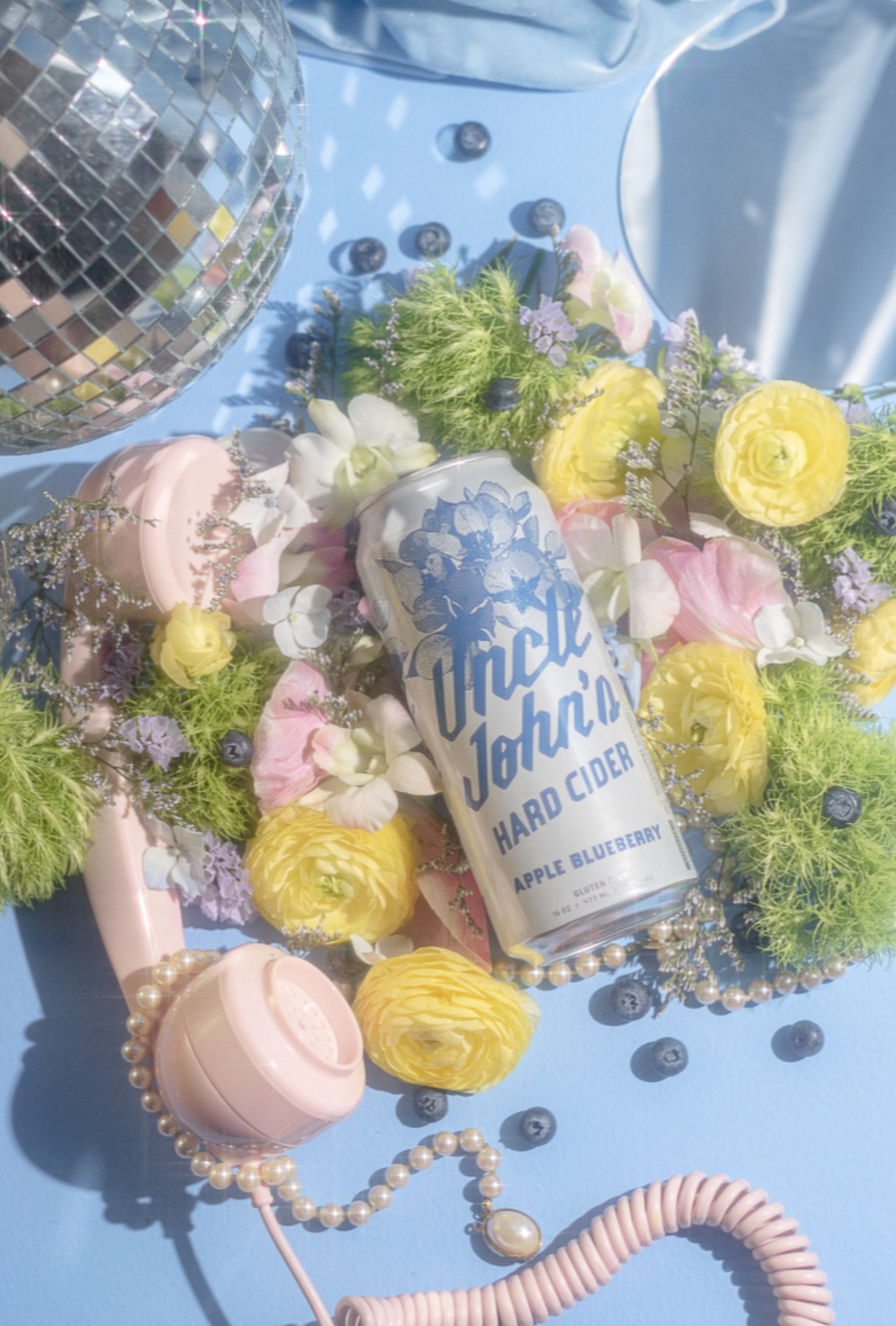 Uncle Johns Hard Cider Product Shoot for campaign Northern Michigan Food and Product Photographer Tara Snyder Studio