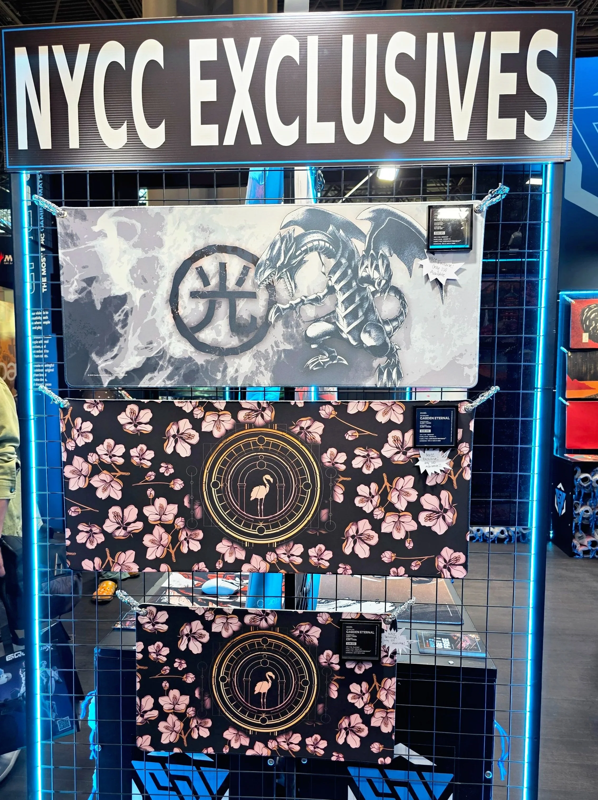 Nycc 2026 blues eyes white dragon epic desk