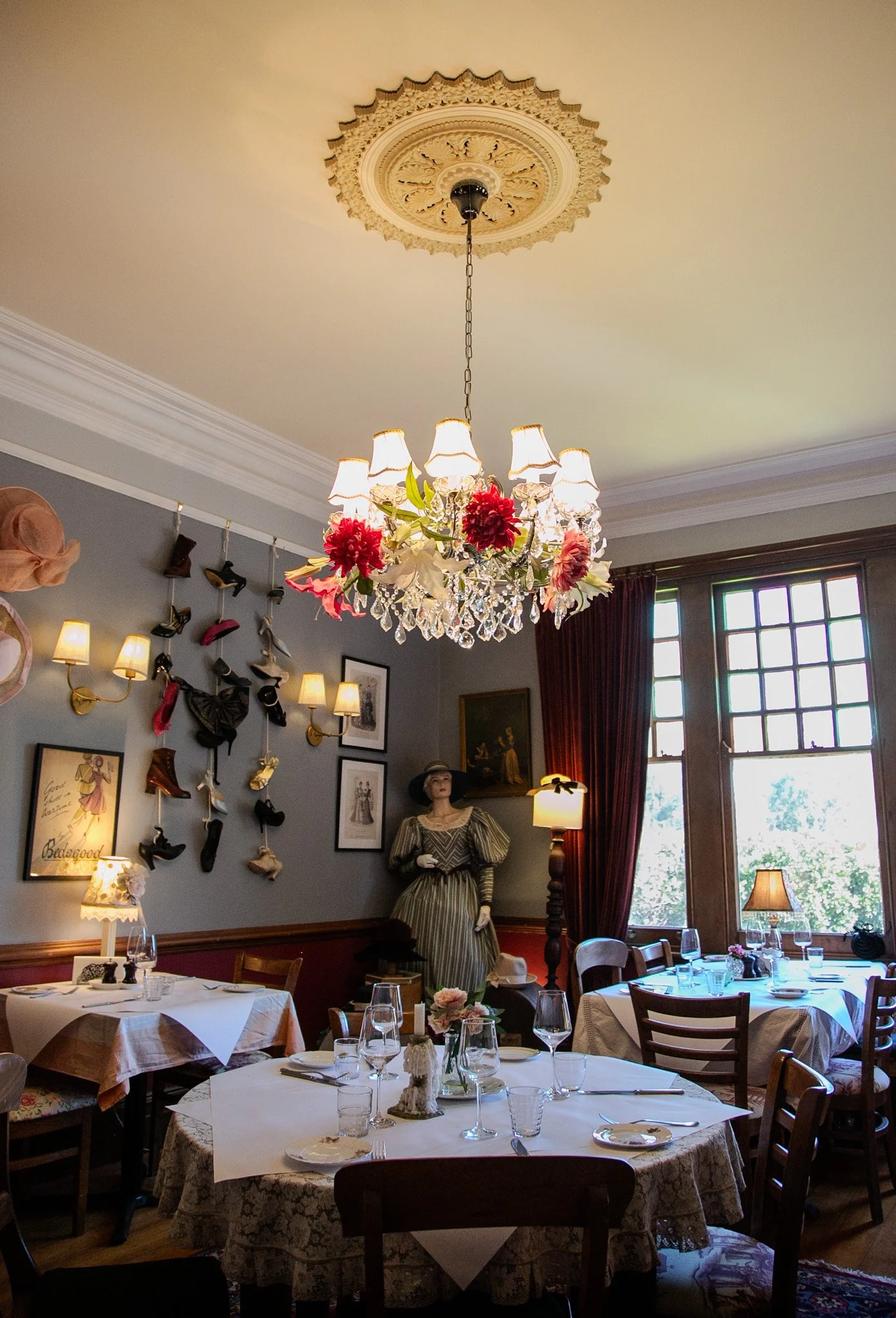 avalon-restaurant-katoomba-hat-room-3.jpg