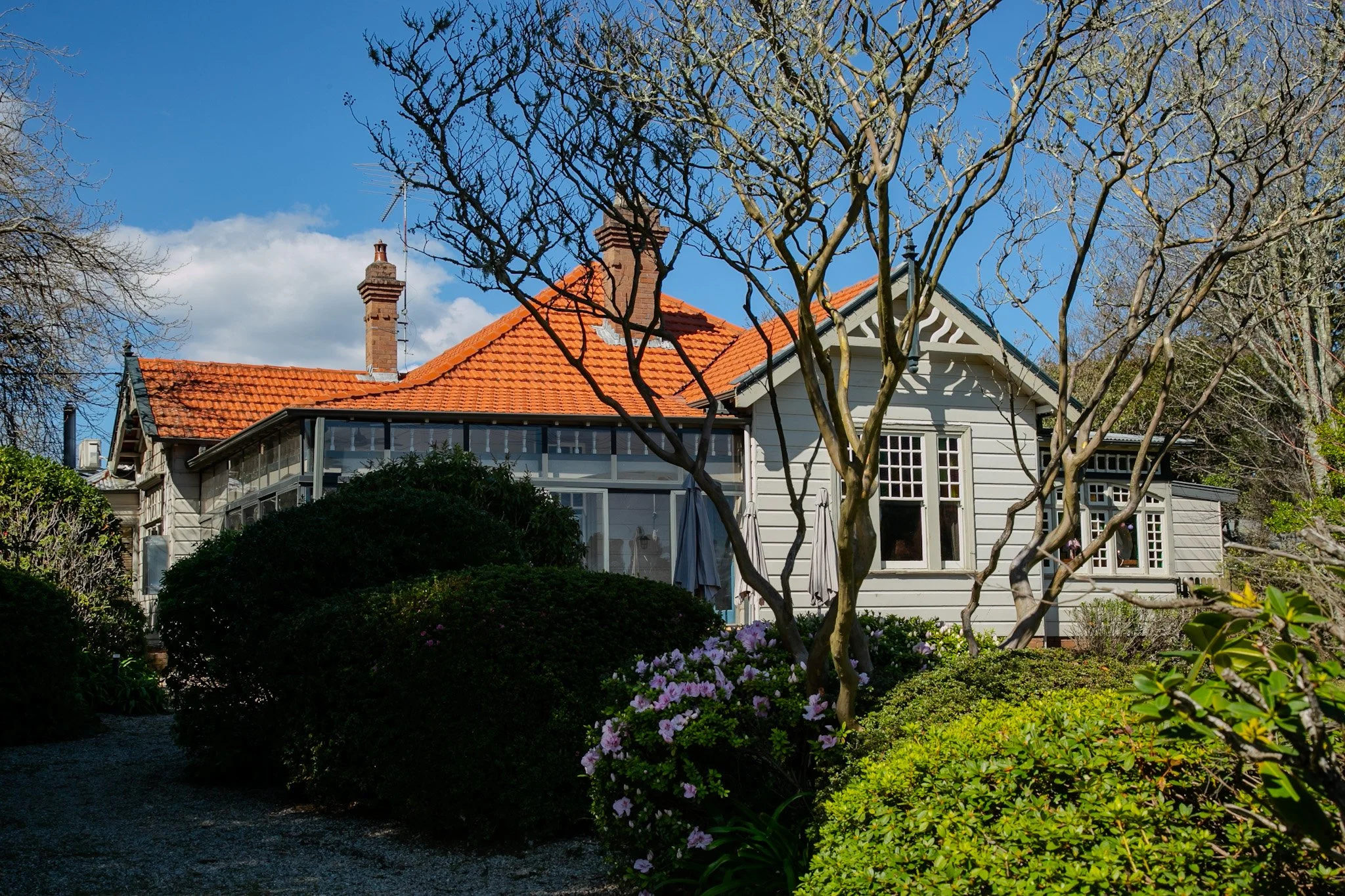 avalon-restaurant-katoomba-exterior-4.jpg