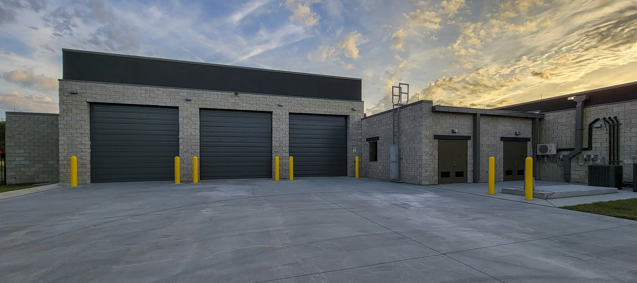 etown-fire-station-garage-3.jpg