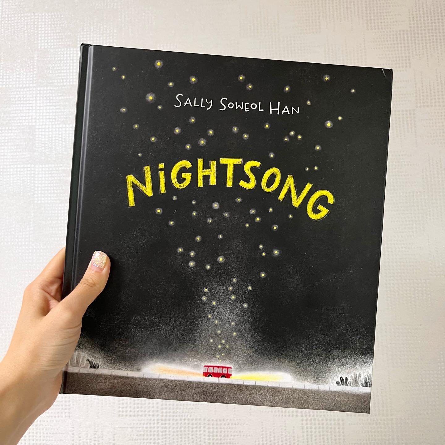 NIGHTSONG is out in the world today! Hooray!🎉🎉🎉

It captures‭&nbsp;the&nbsp;joyous&nbsp;experience&nbsp;of a child appreciating the wonders of nature that can only be seen and heard at night. Listen carefully to the wonder of nocturnal melodies an