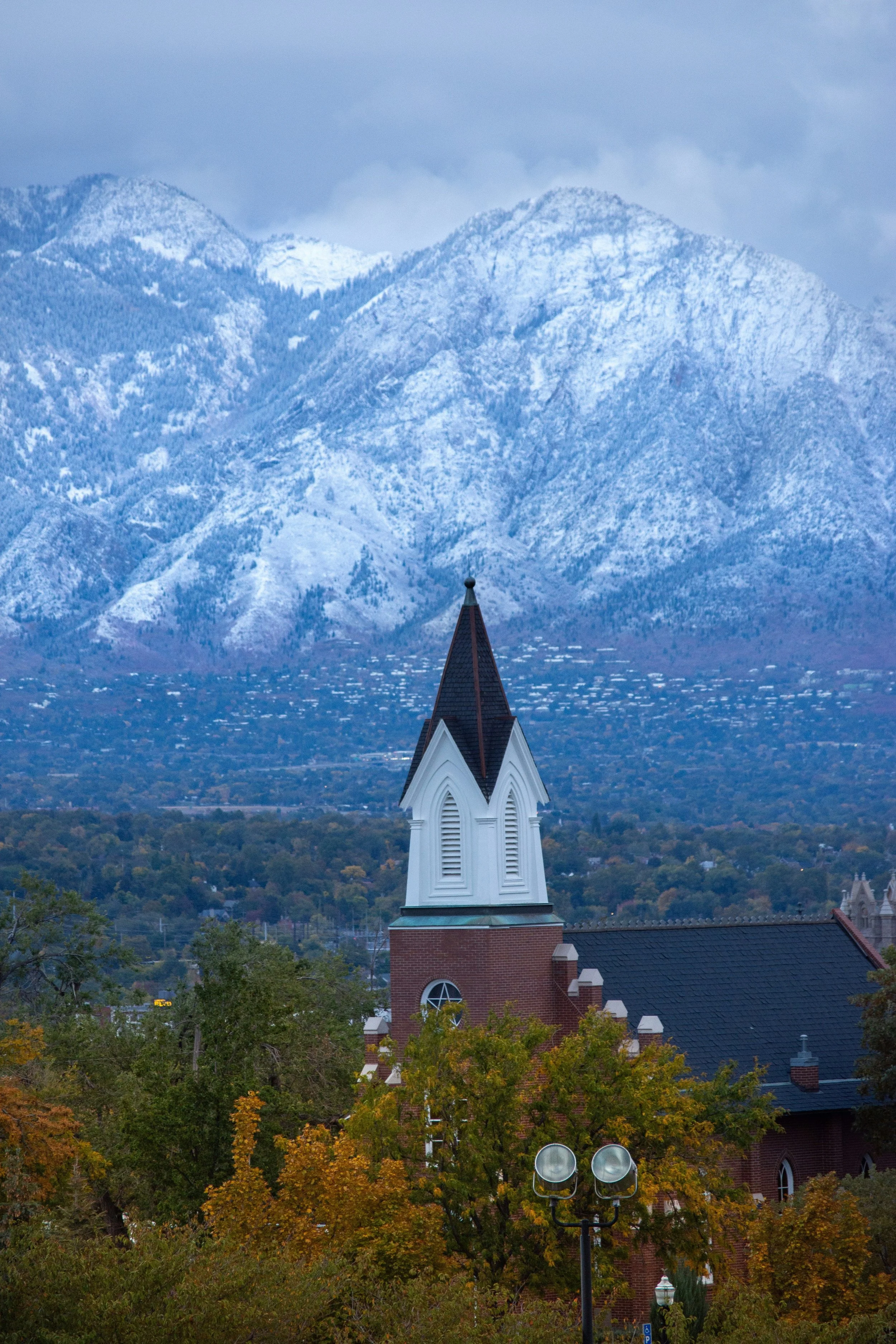 Church Wedding Decorations for LDS Meetinghouses in Utah County