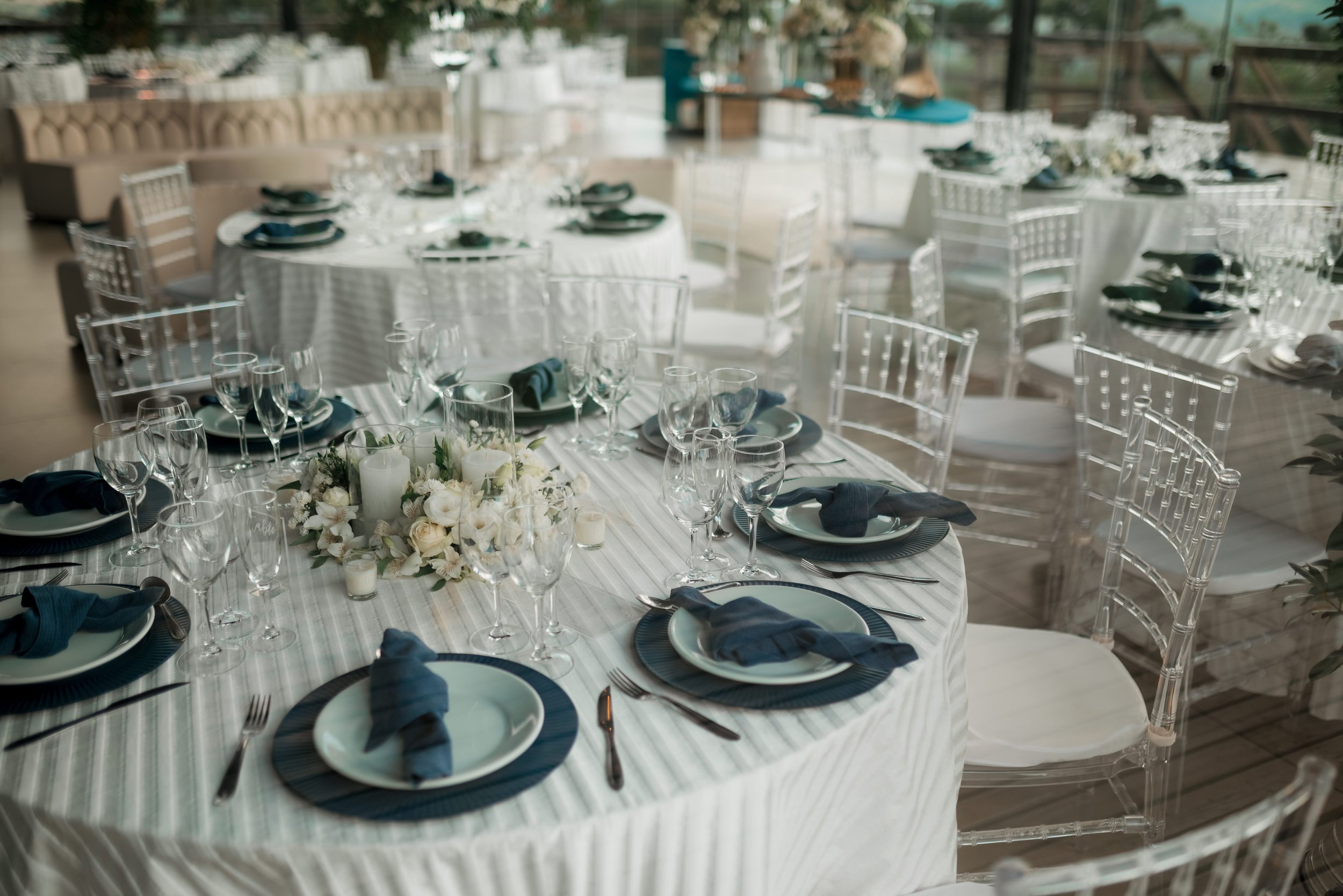 How to Have a Wedding Under $10,000